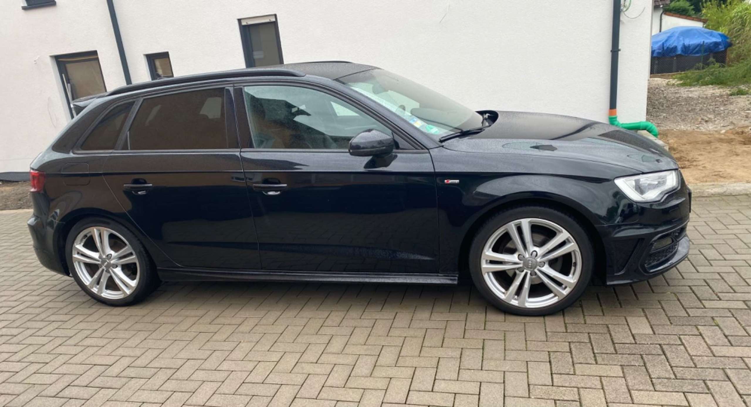 Audi - A3