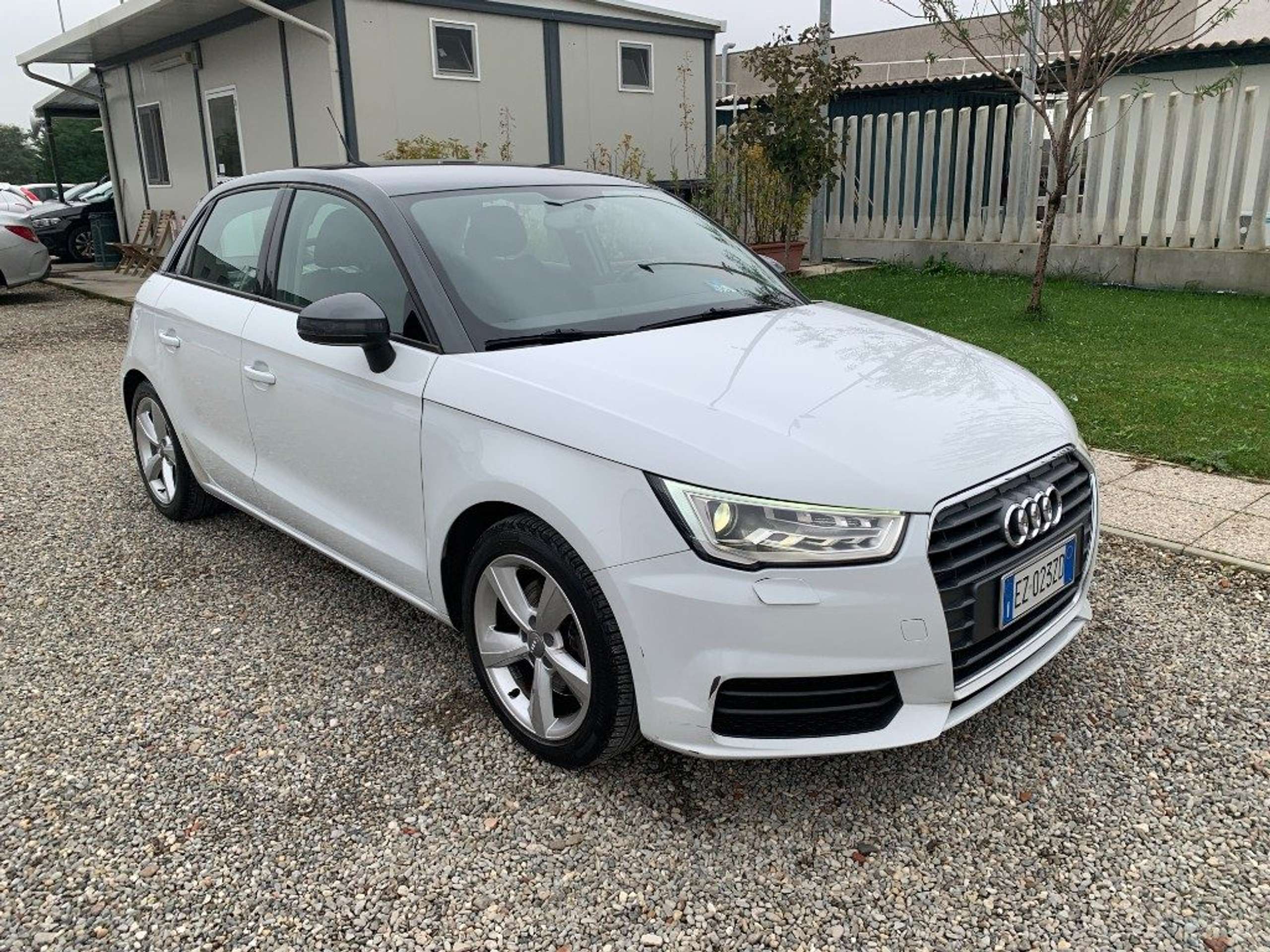 Audi - A1