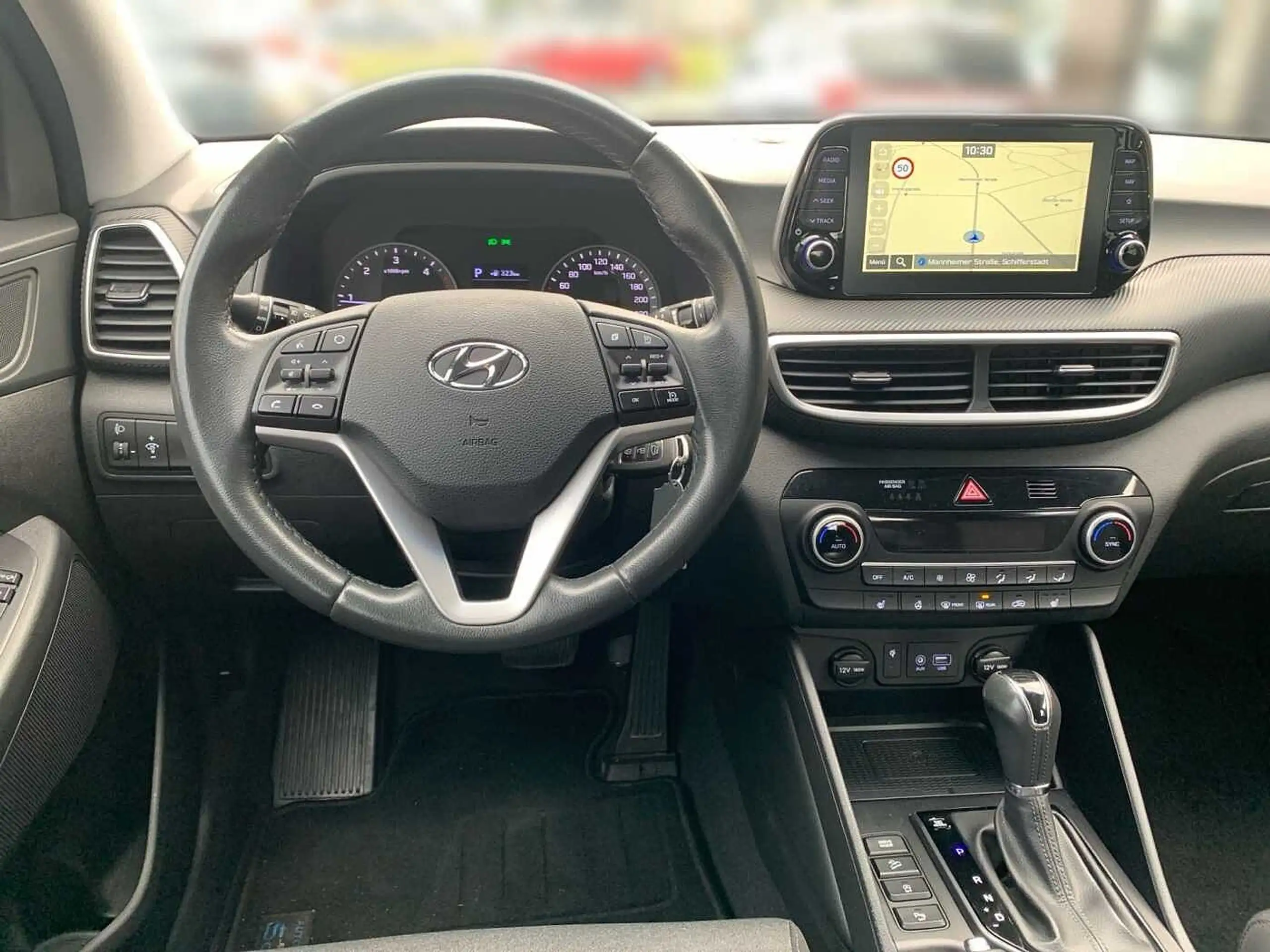 Hyundai - TUCSON