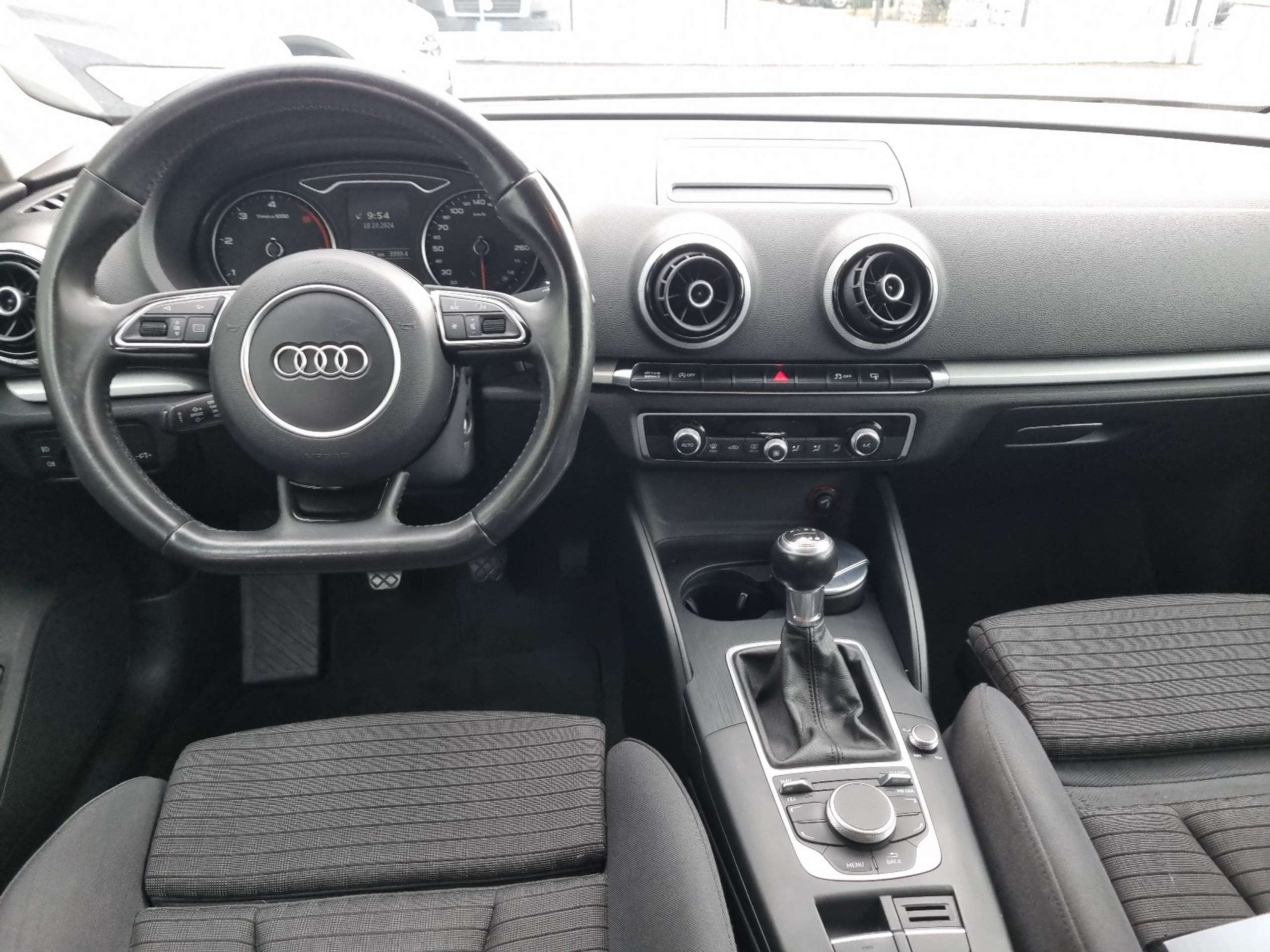 Audi - A3