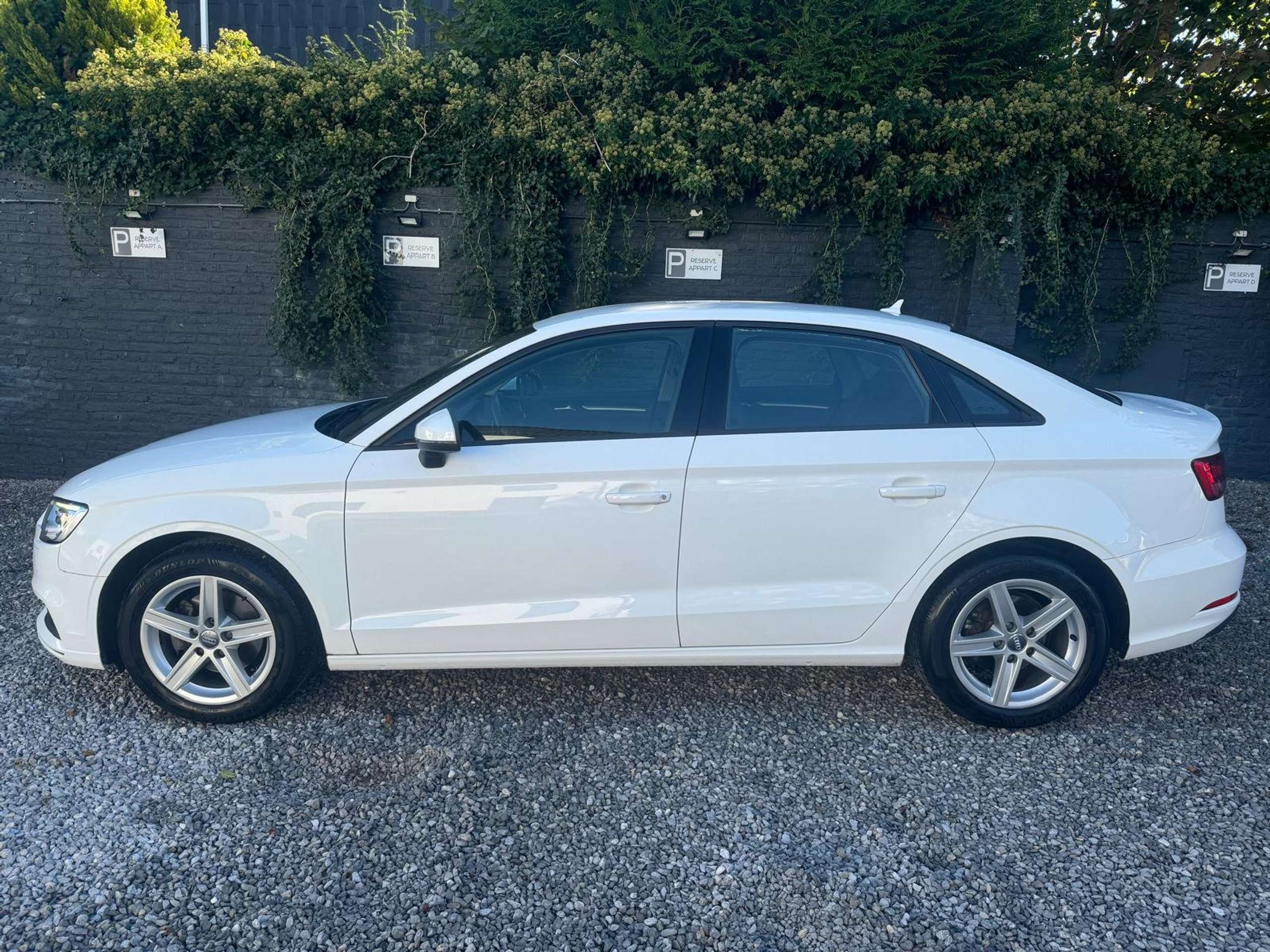 Audi - A3