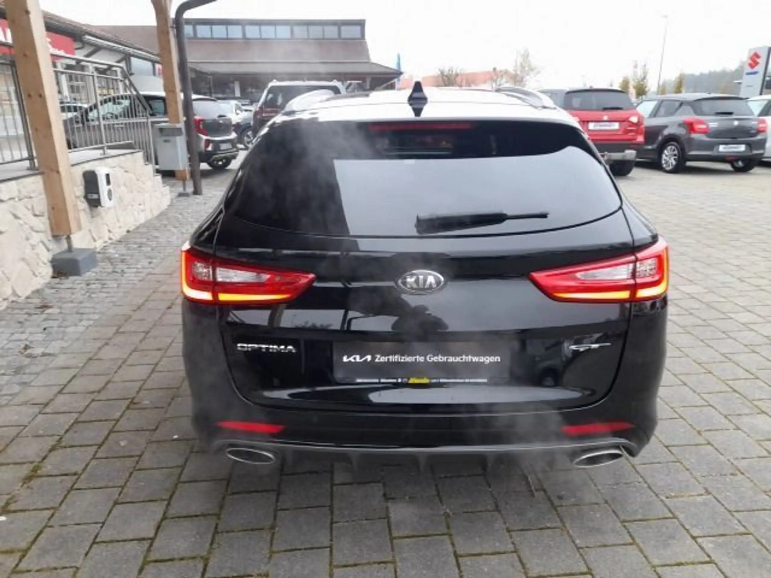 Kia - Optima