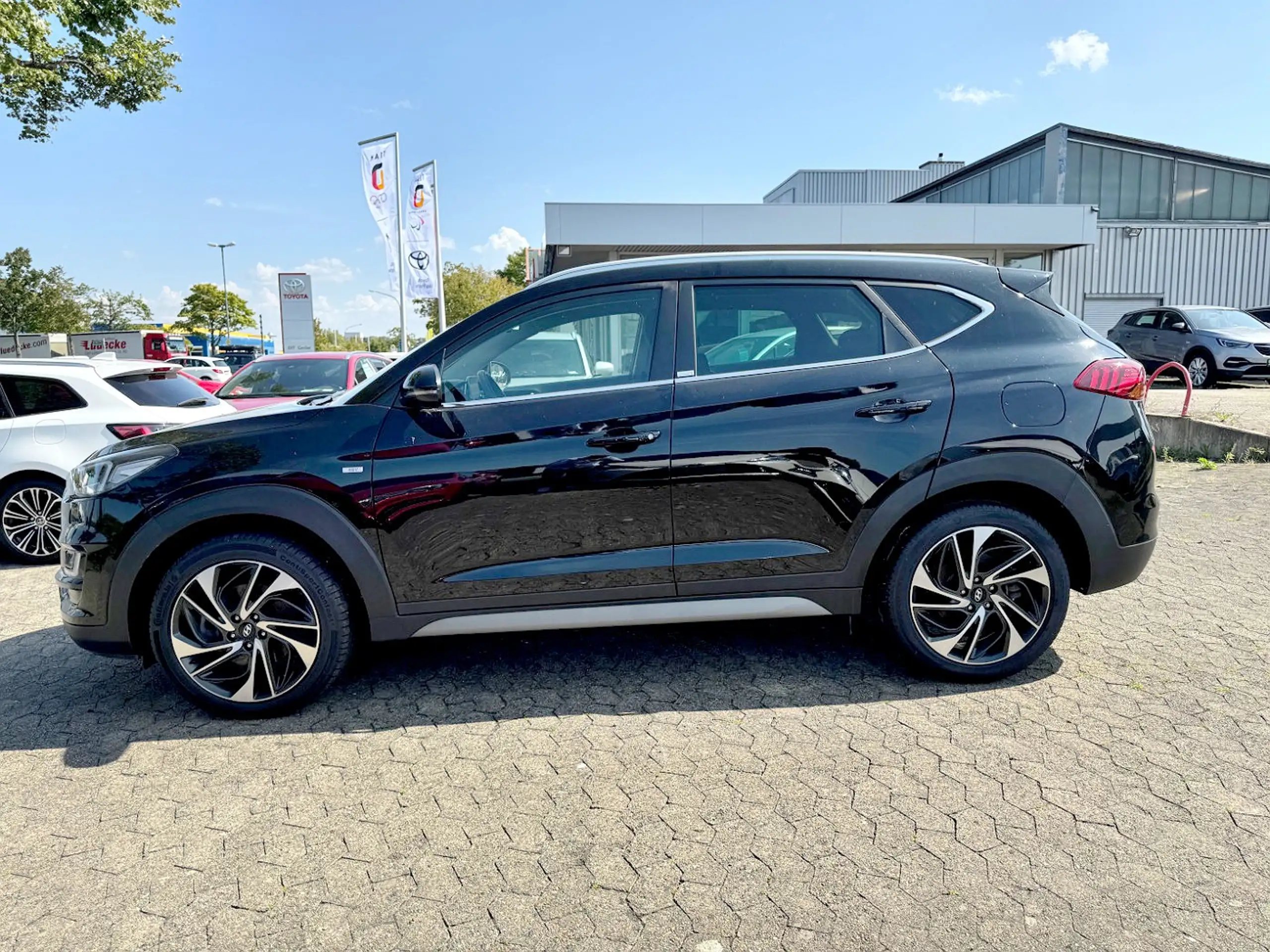 Hyundai - TUCSON