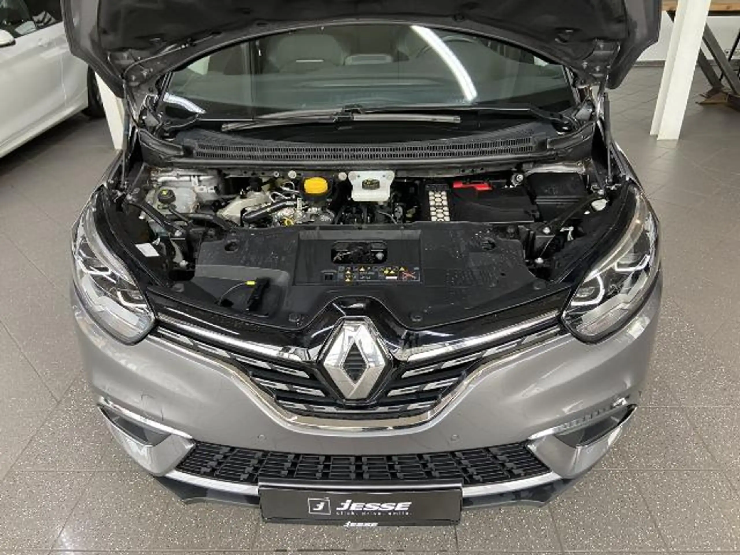 Renault - Scenic