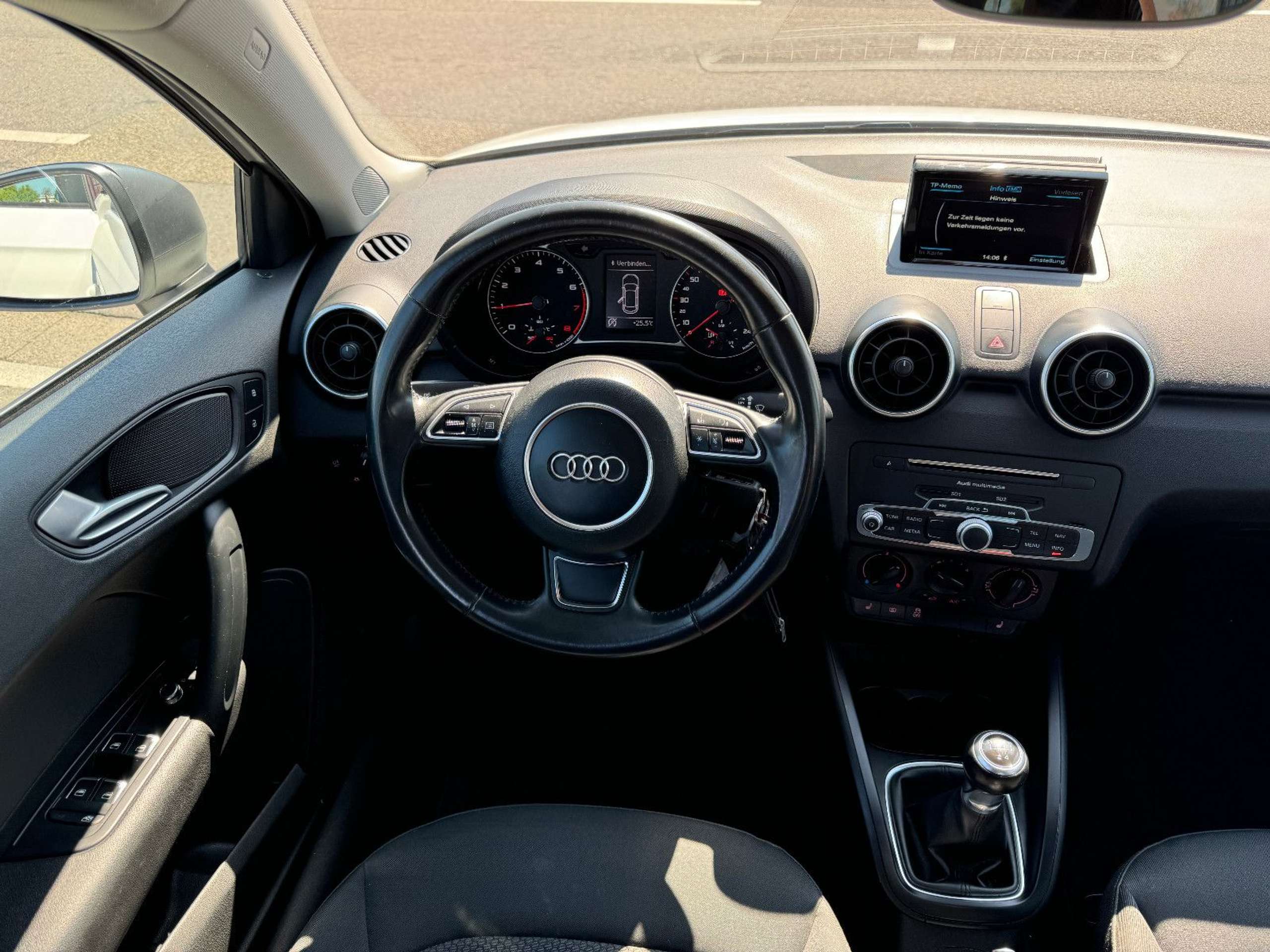 Audi - A1