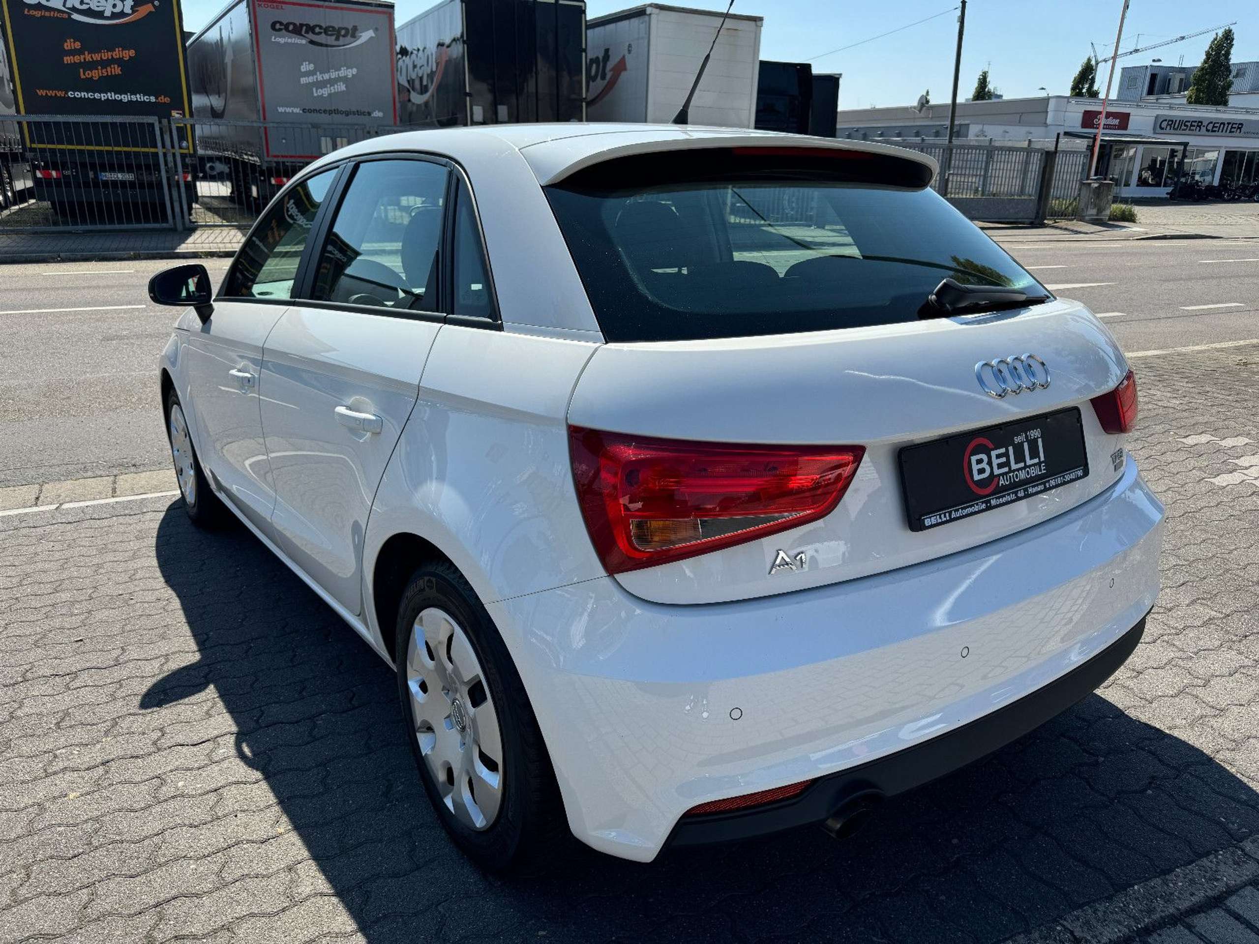 Audi - A1