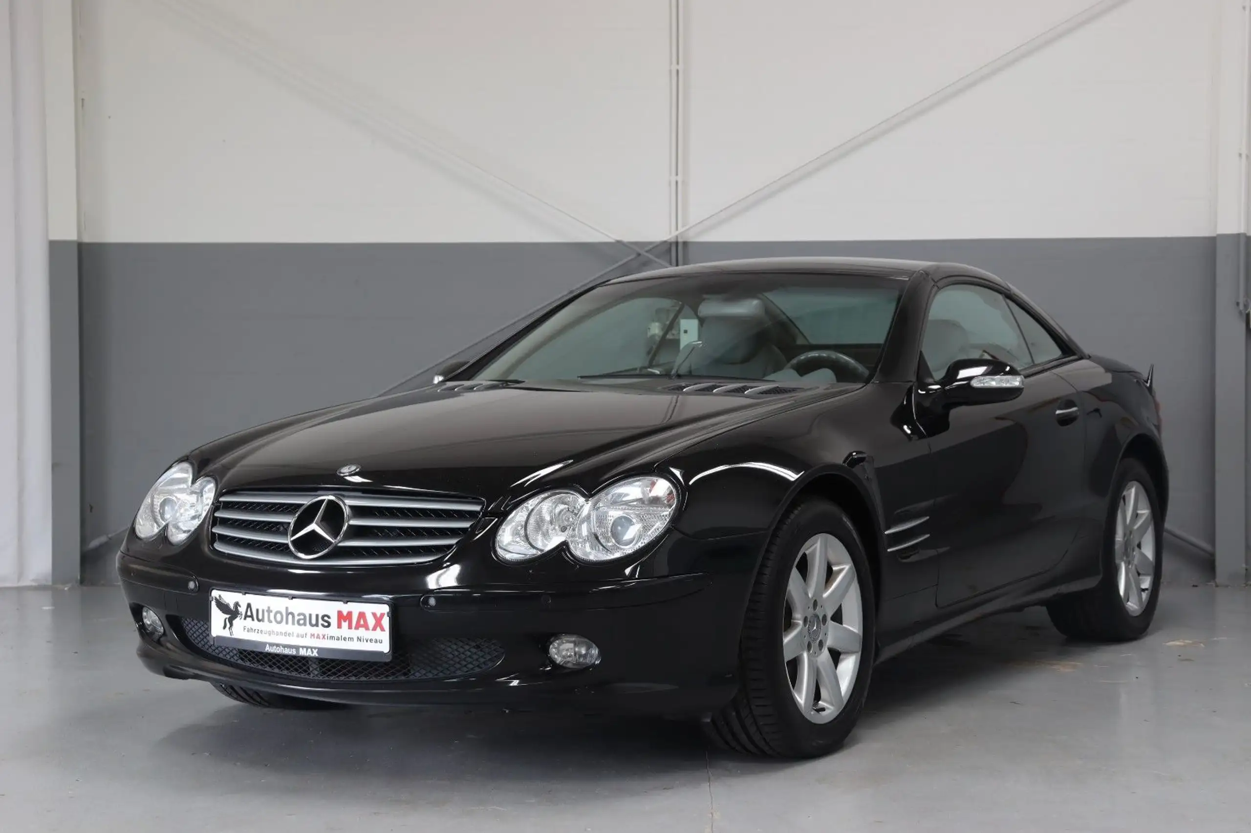 Mercedes-Benz - SL 500