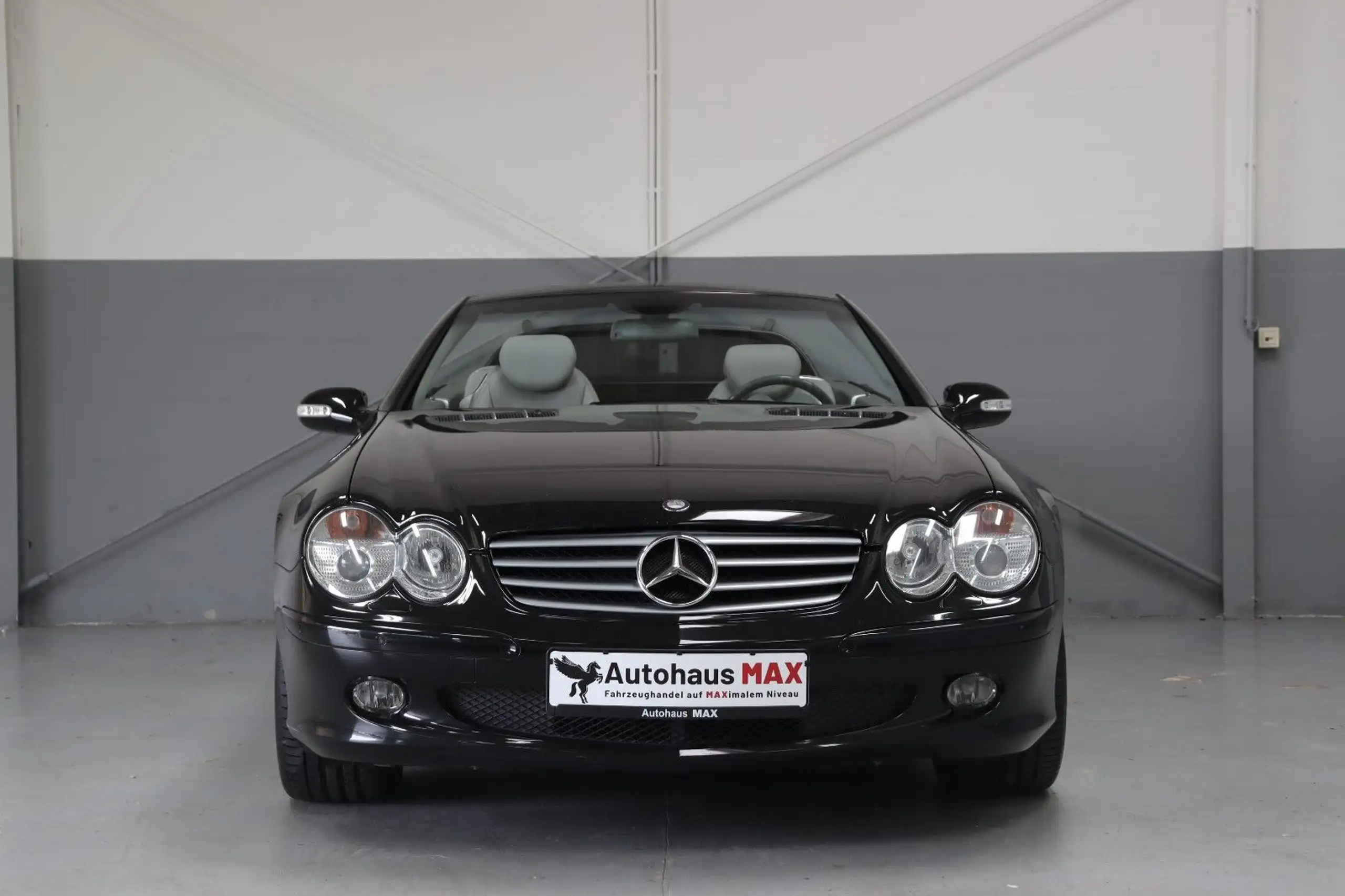 Mercedes-Benz - SL 500