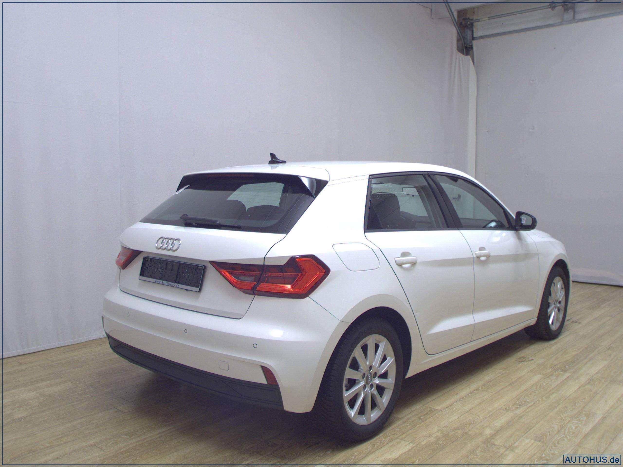 Audi - A1