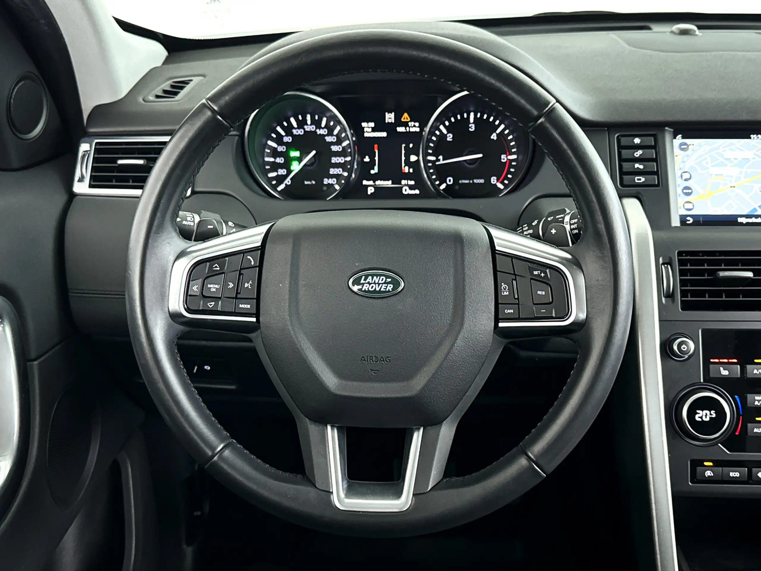 Land Rover - Discovery Sport