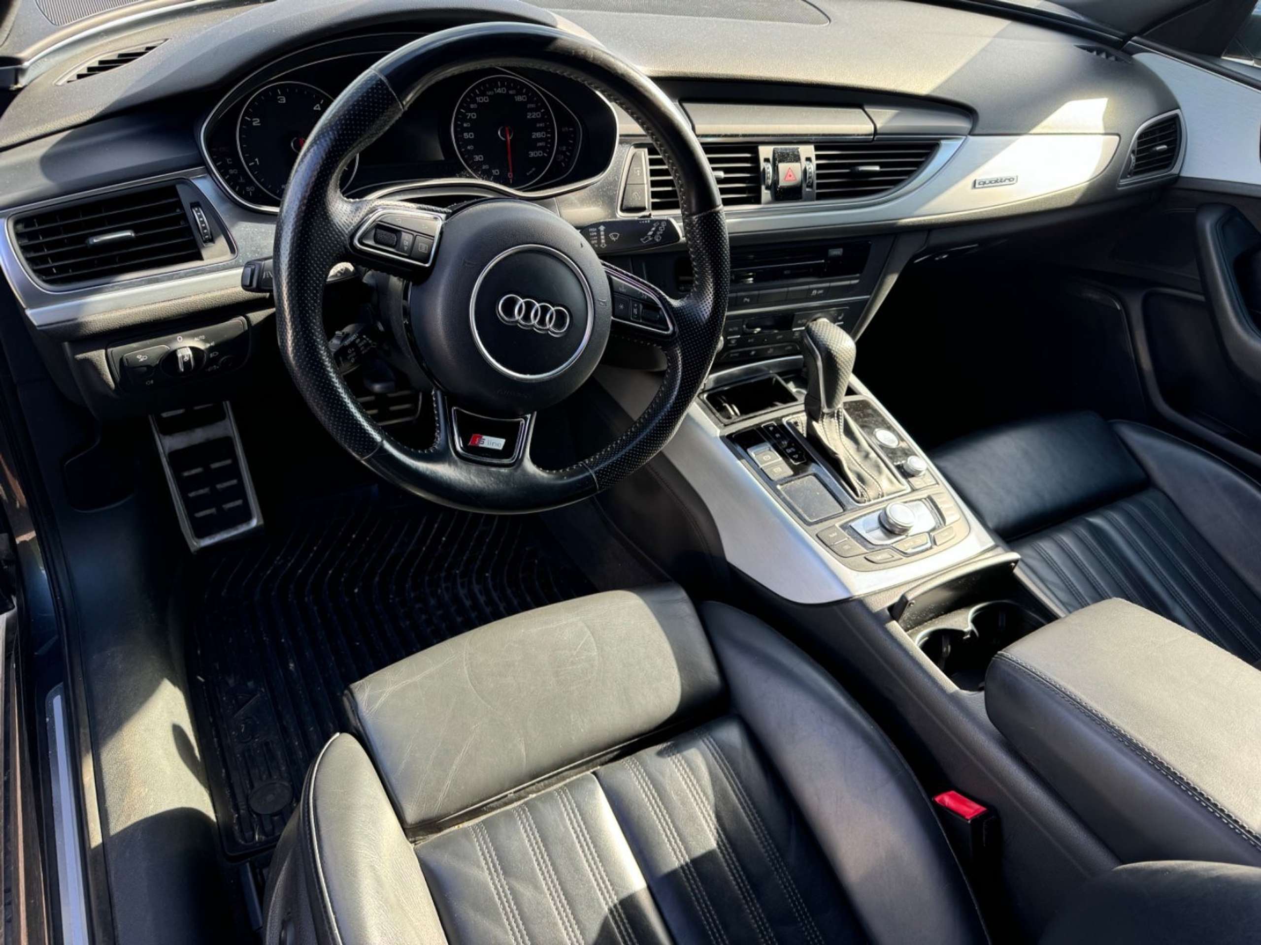 Audi - A6