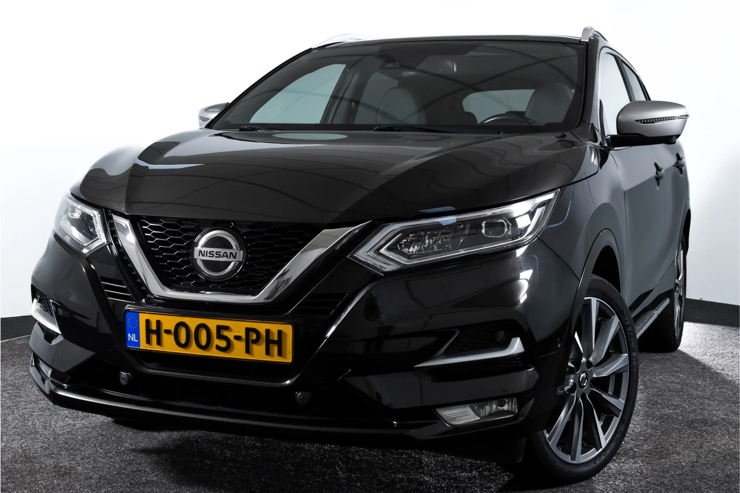 Nissan - Qashqai