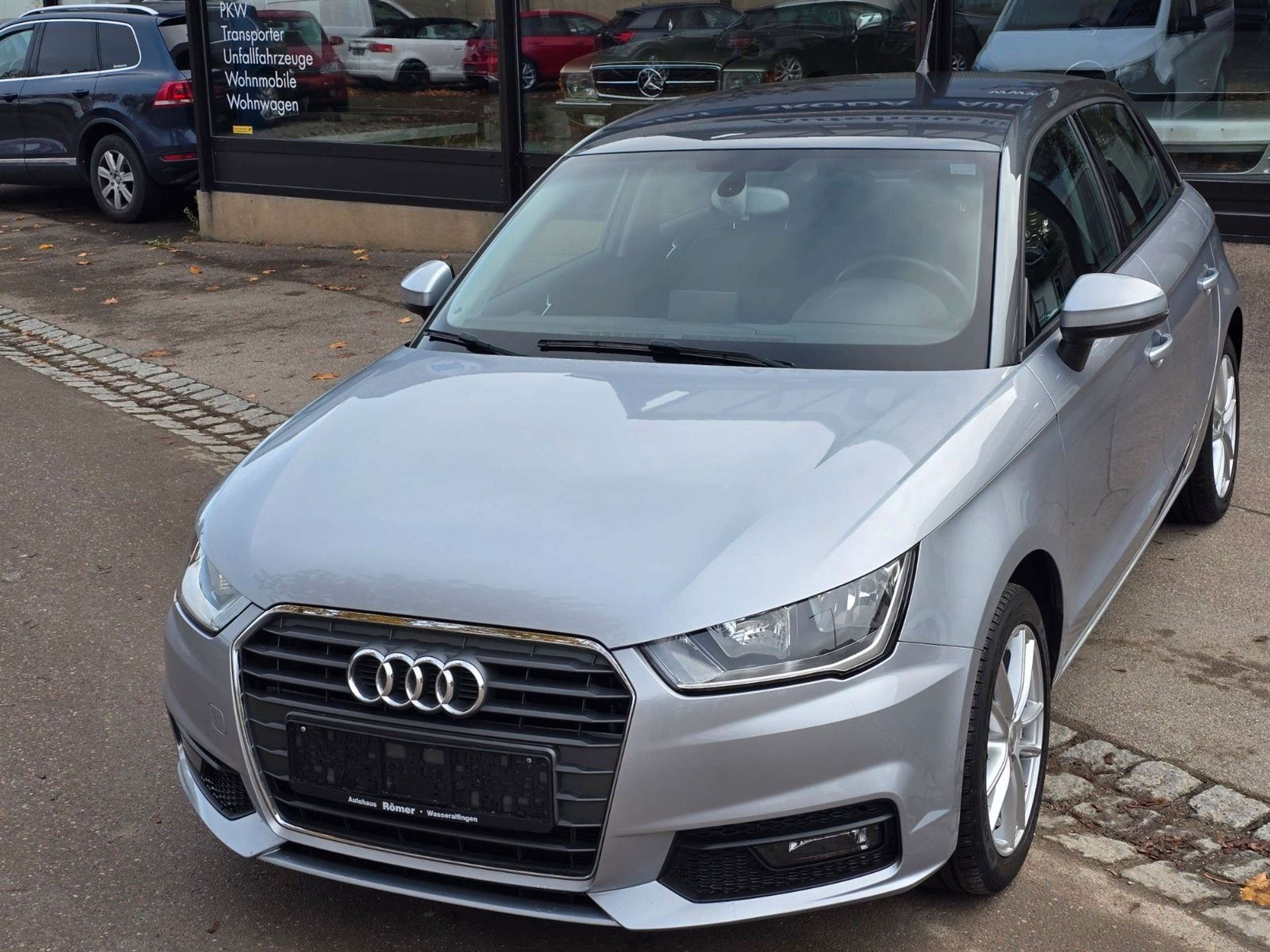 Audi - A1