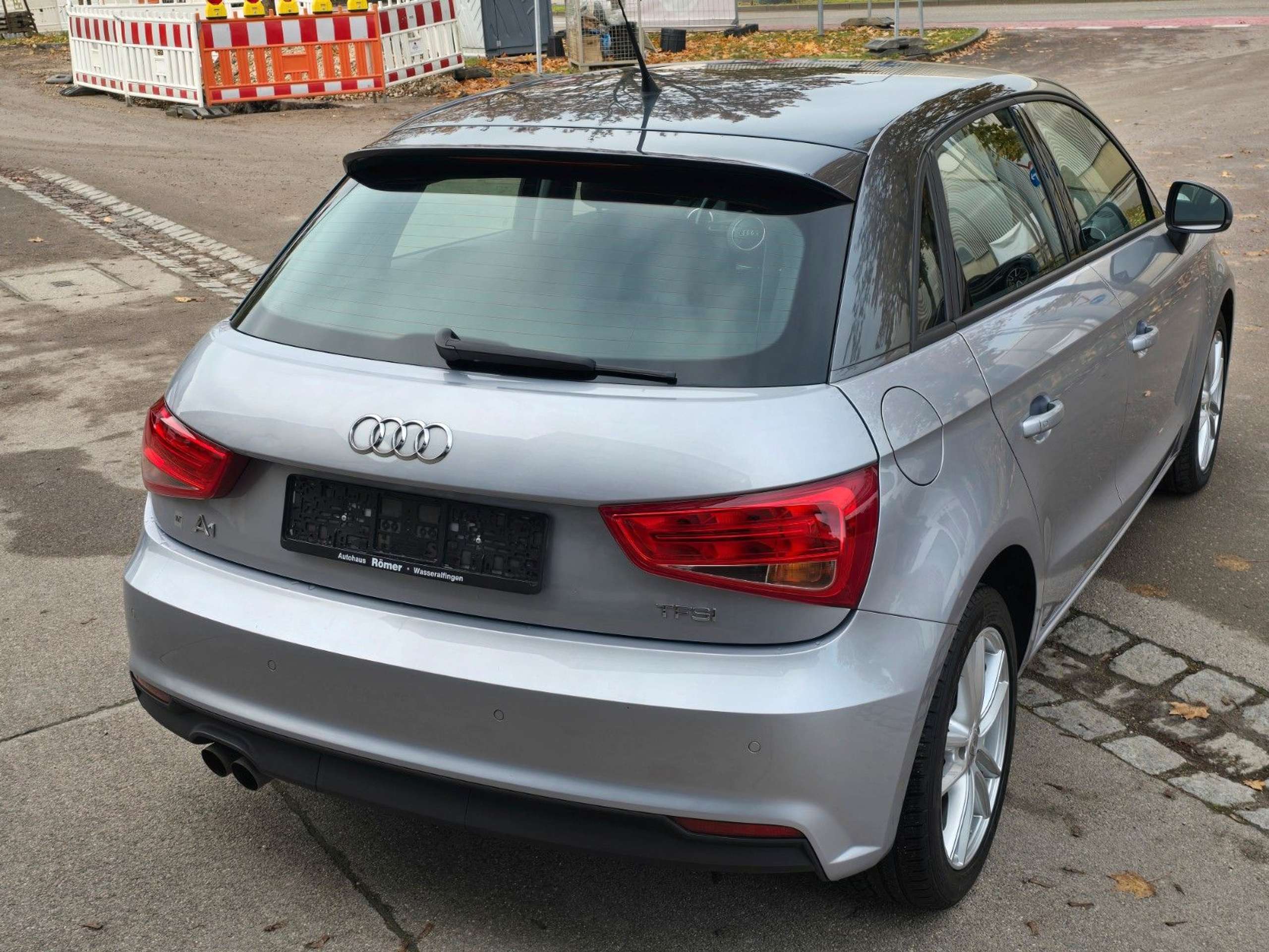 Audi - A1