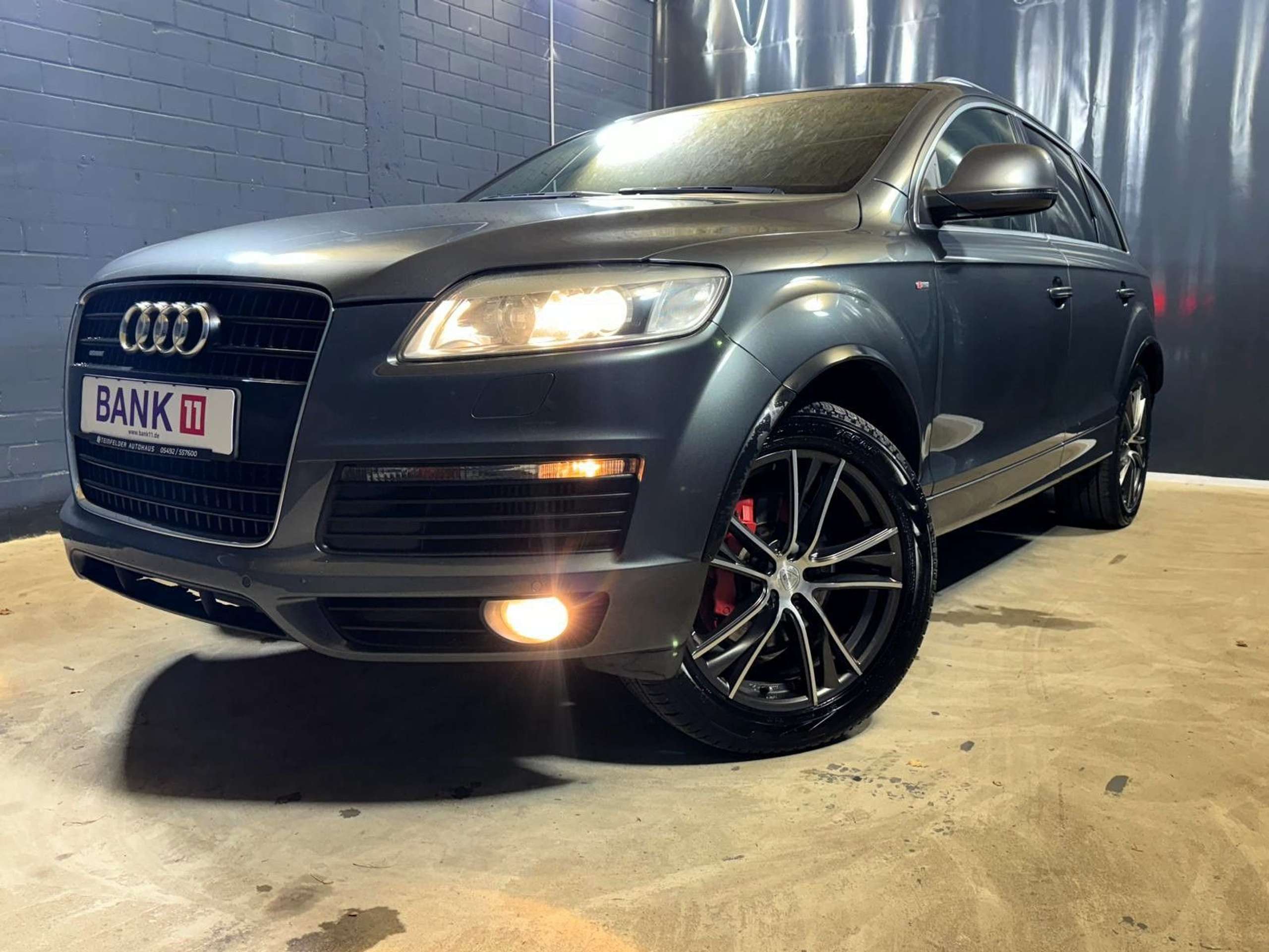 Audi - Q7