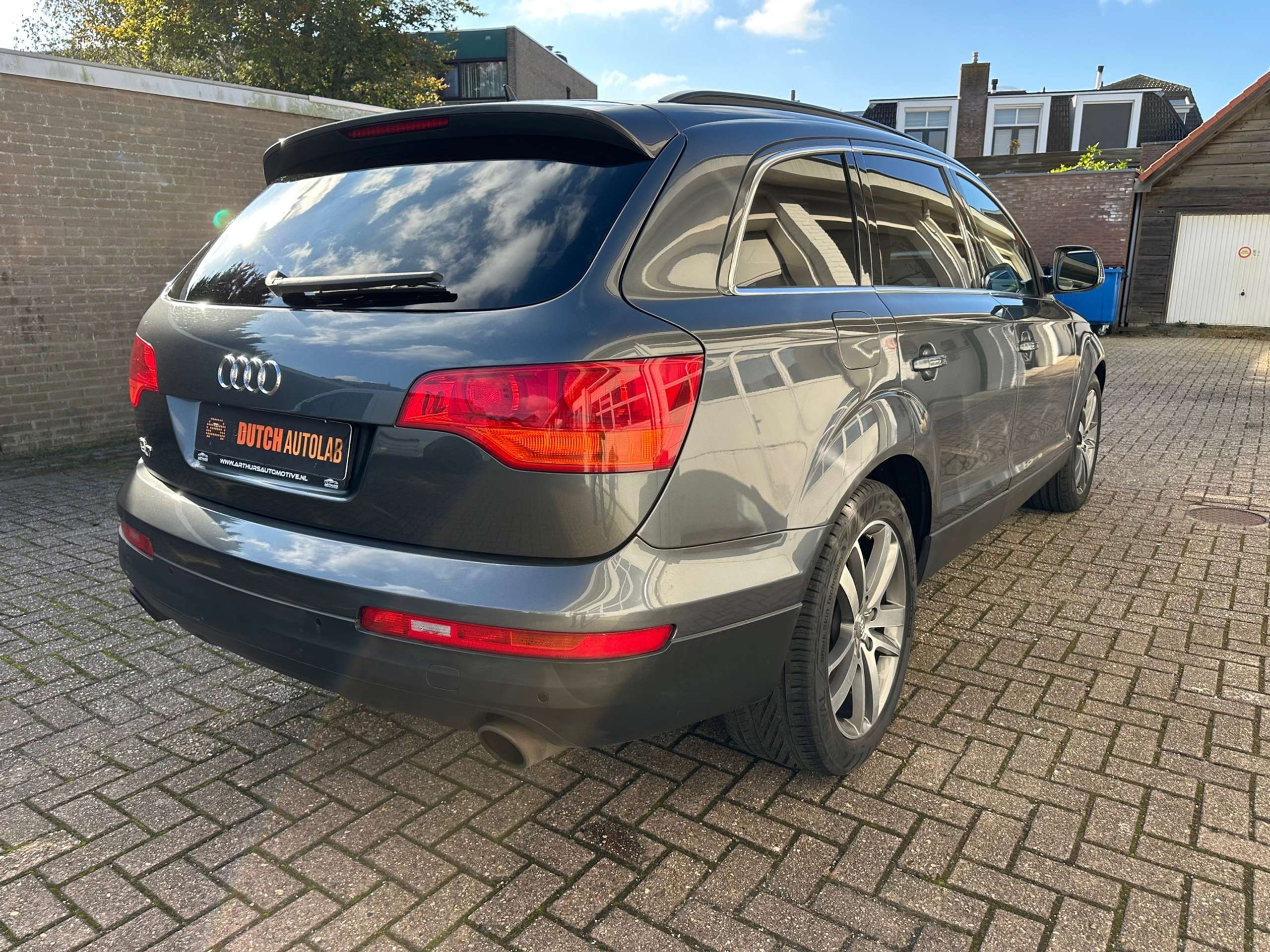 Audi - Q7