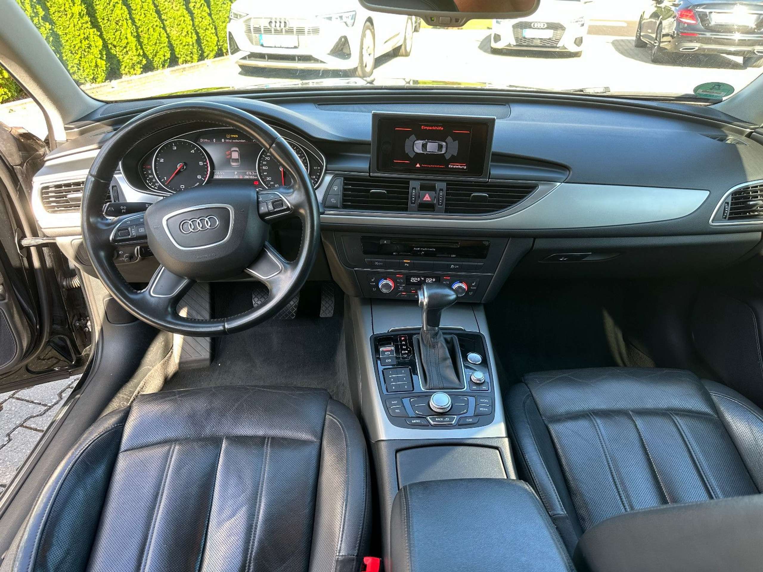 Audi - A6