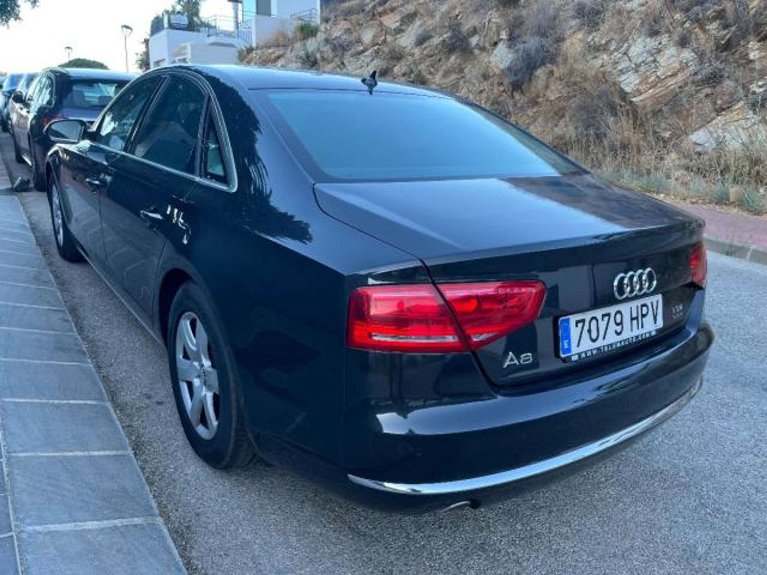 Audi - A8