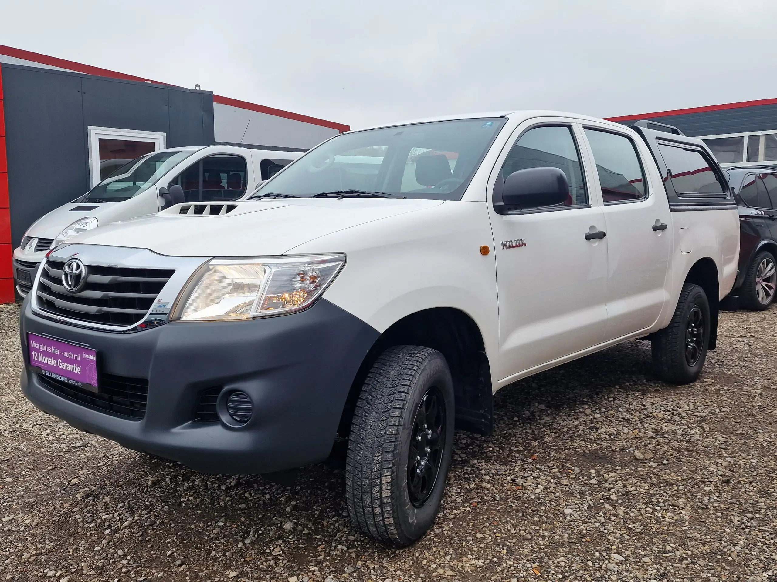 Toyota - Hilux