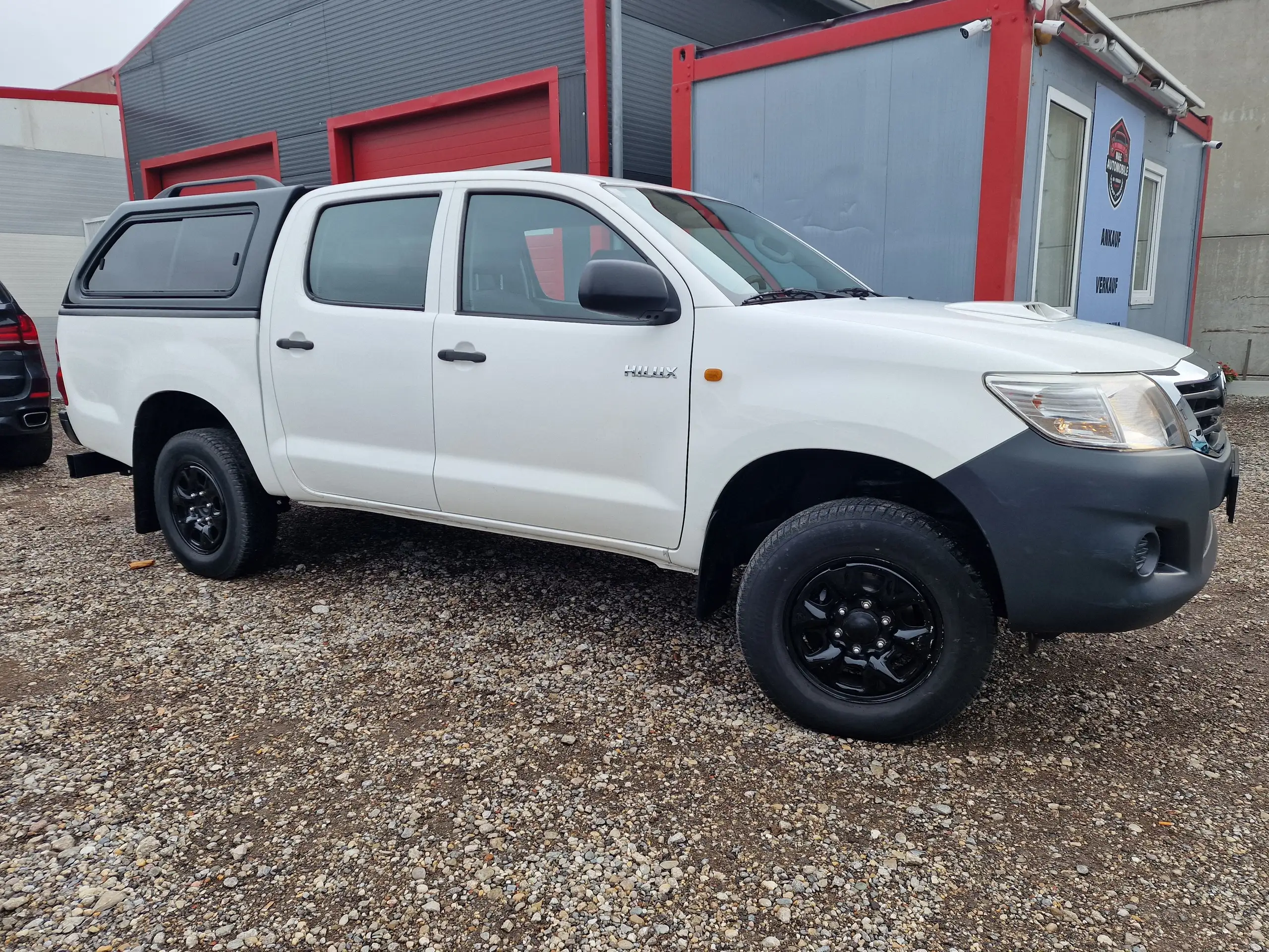 Toyota - Hilux