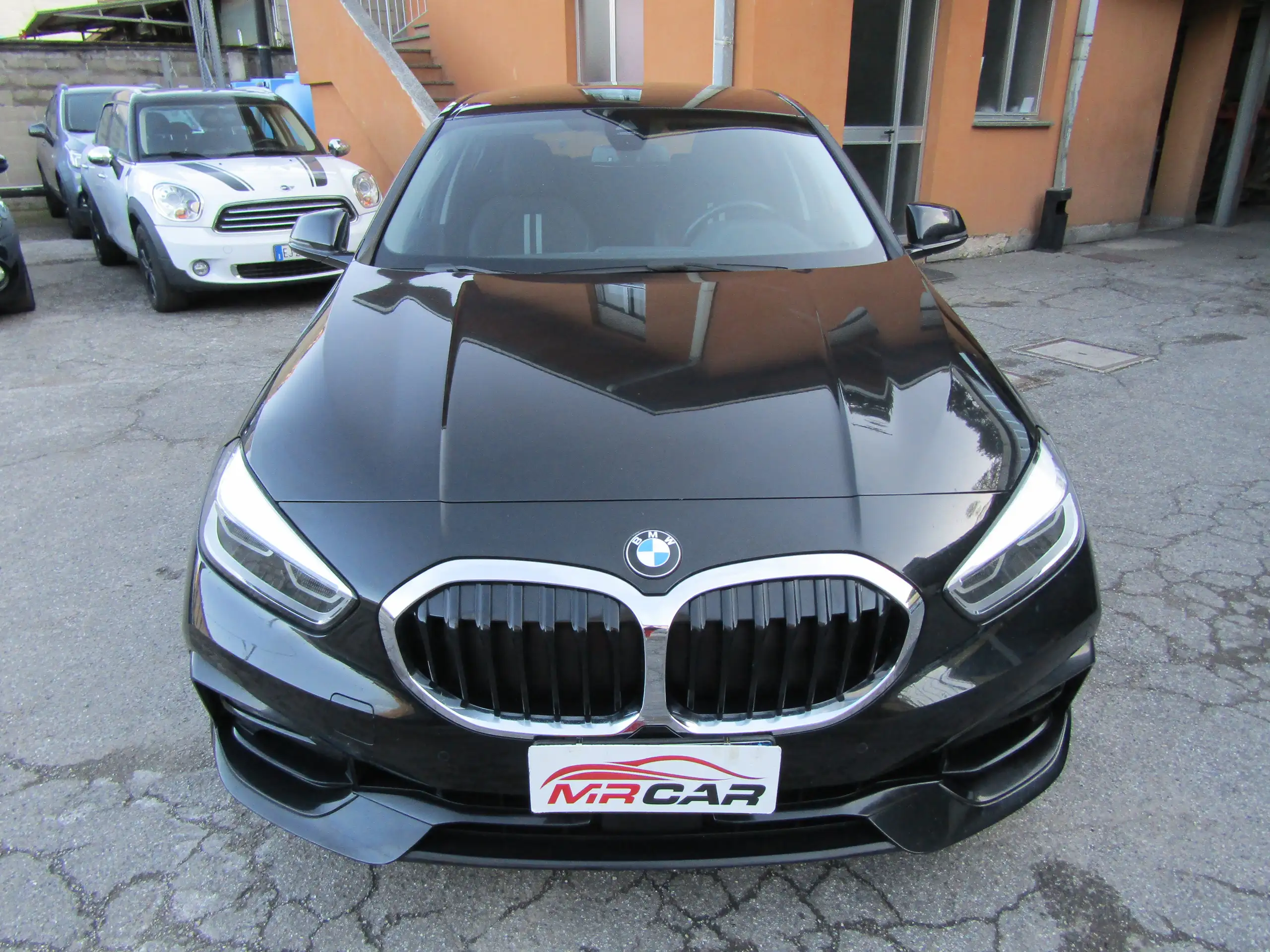 BMW - 118