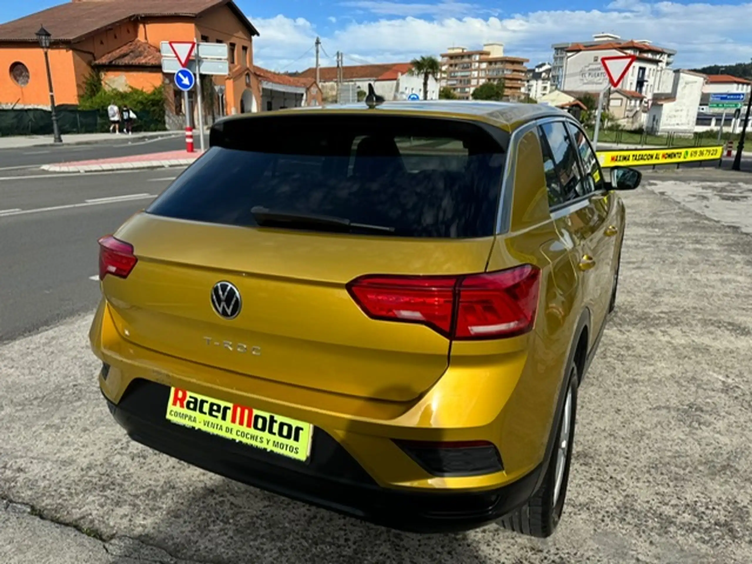 Volkswagen - T-Roc