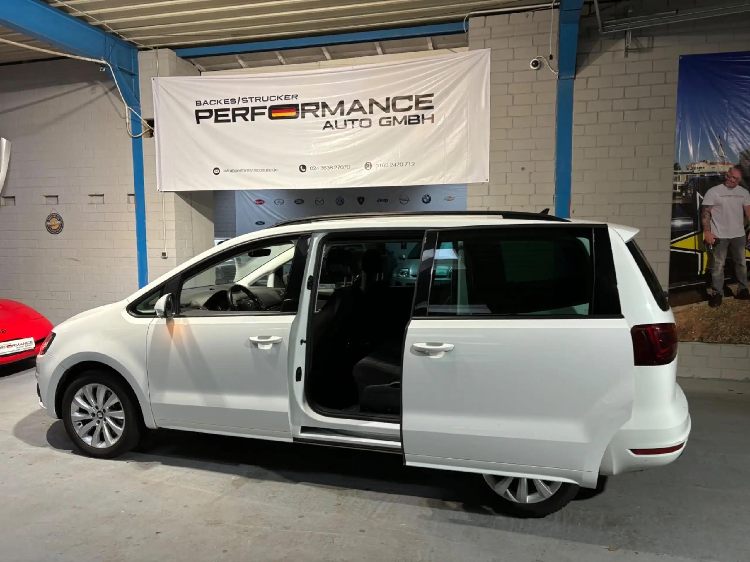 SEAT - Alhambra