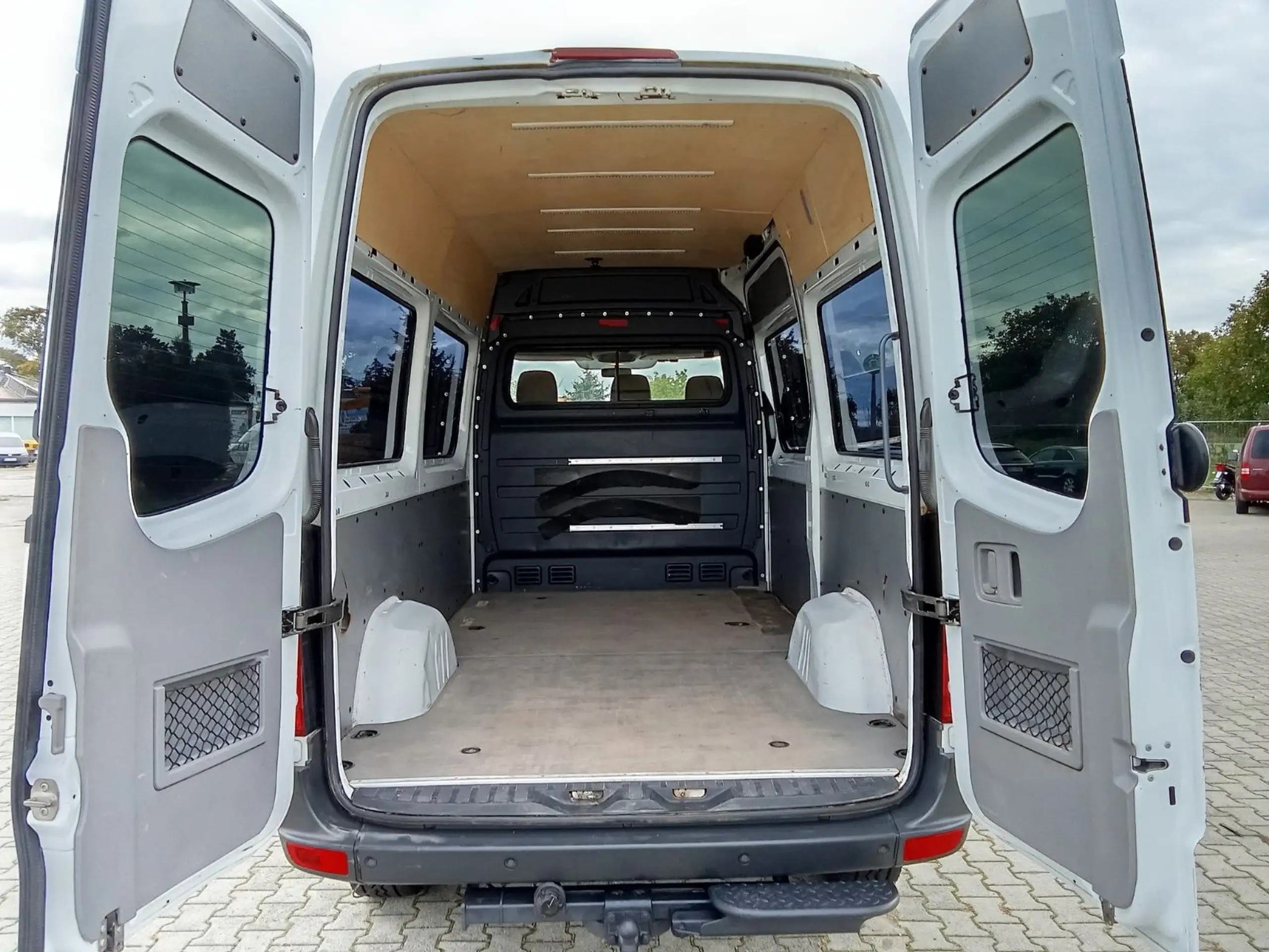 Mercedes-Benz - Sprinter