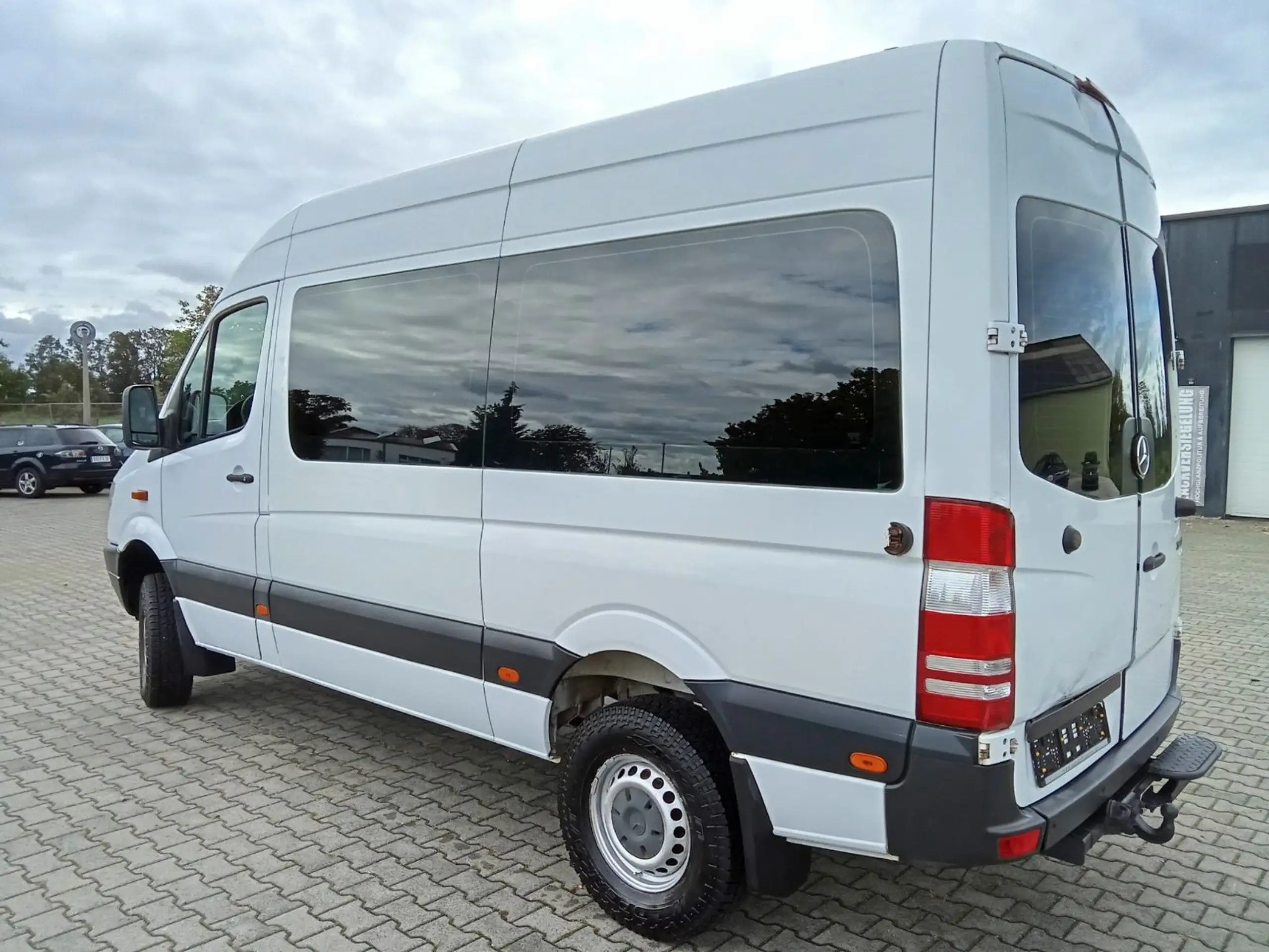 Mercedes-Benz - Sprinter