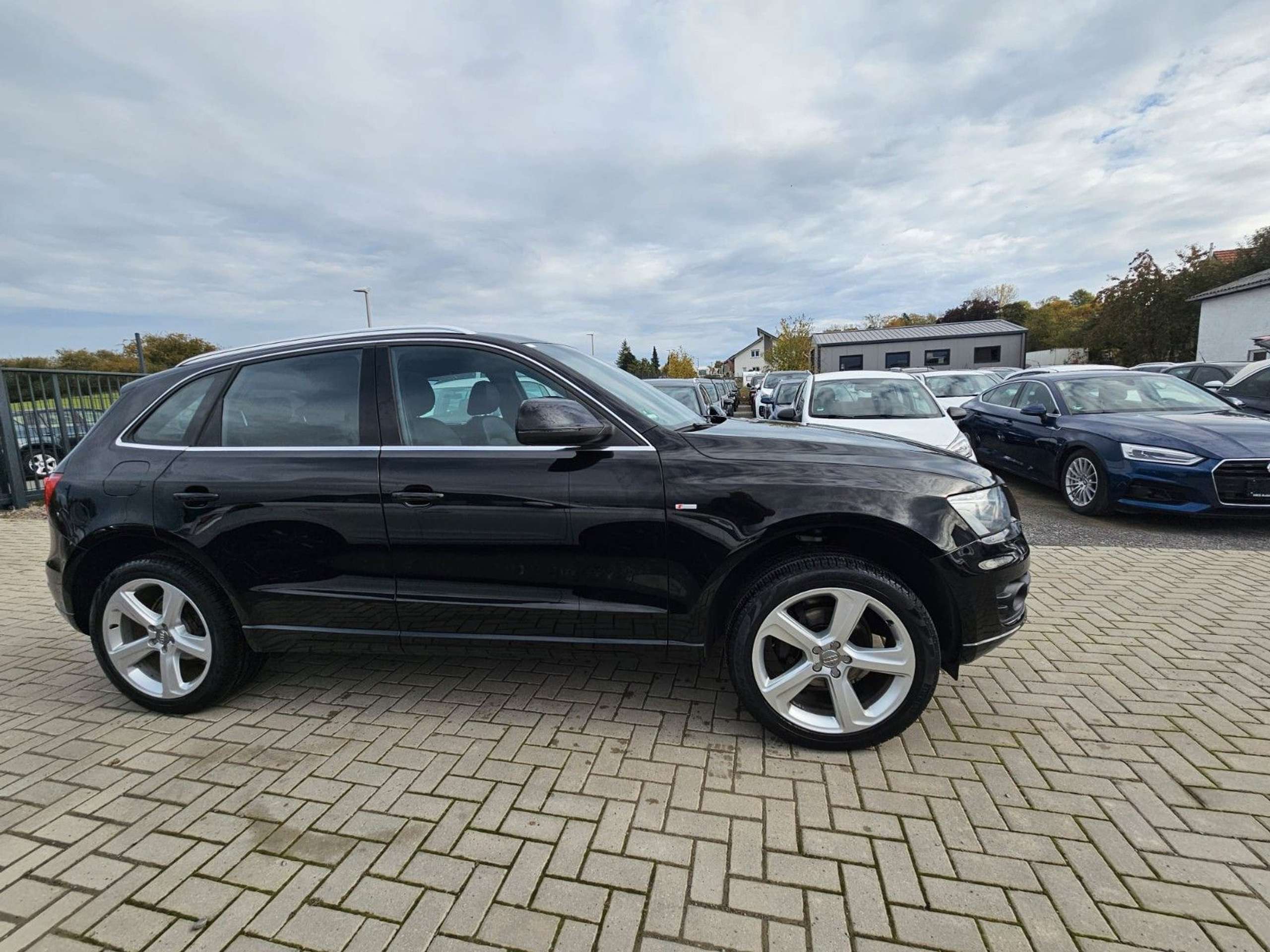 Audi - Q5