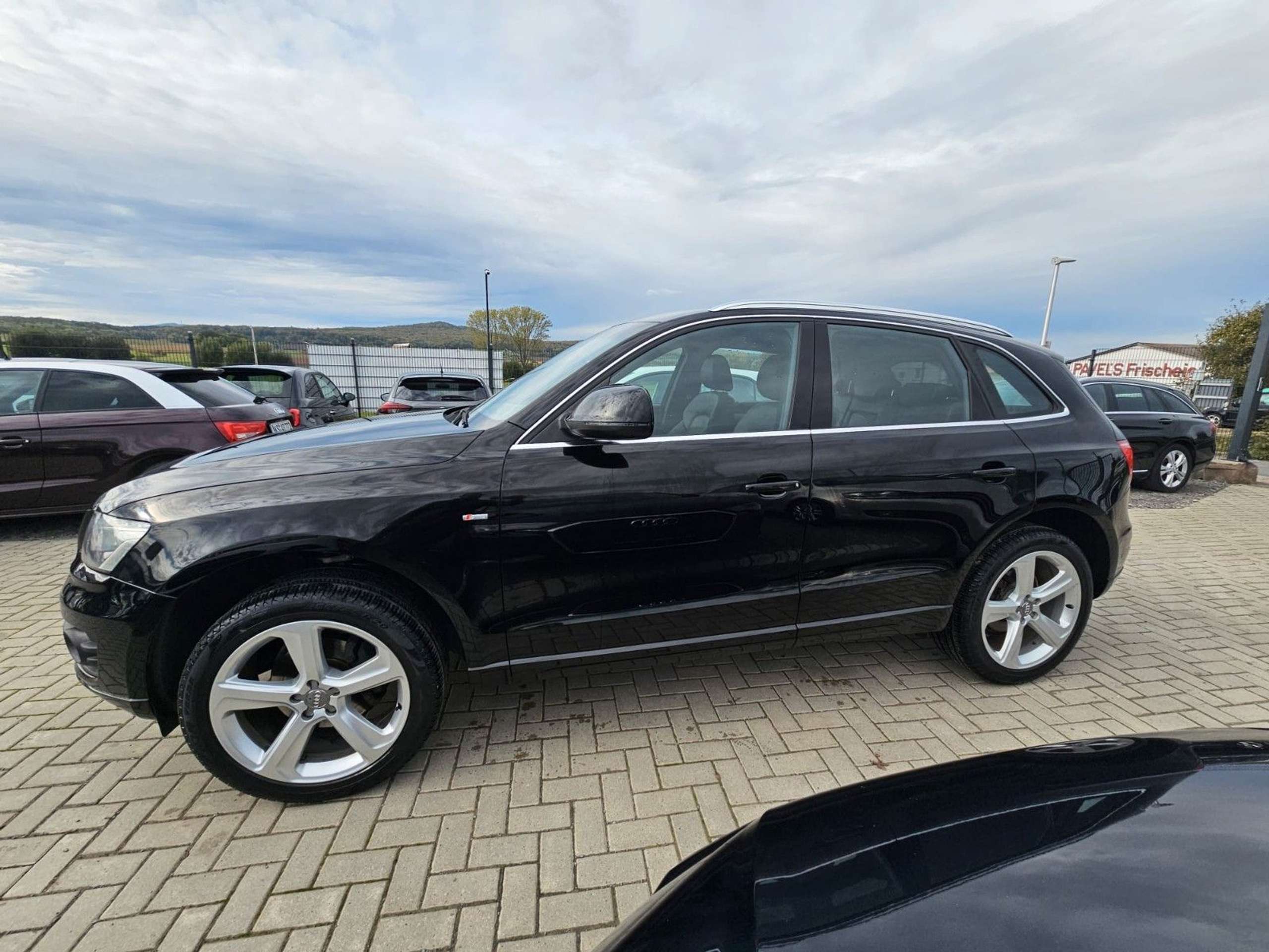 Audi - Q5