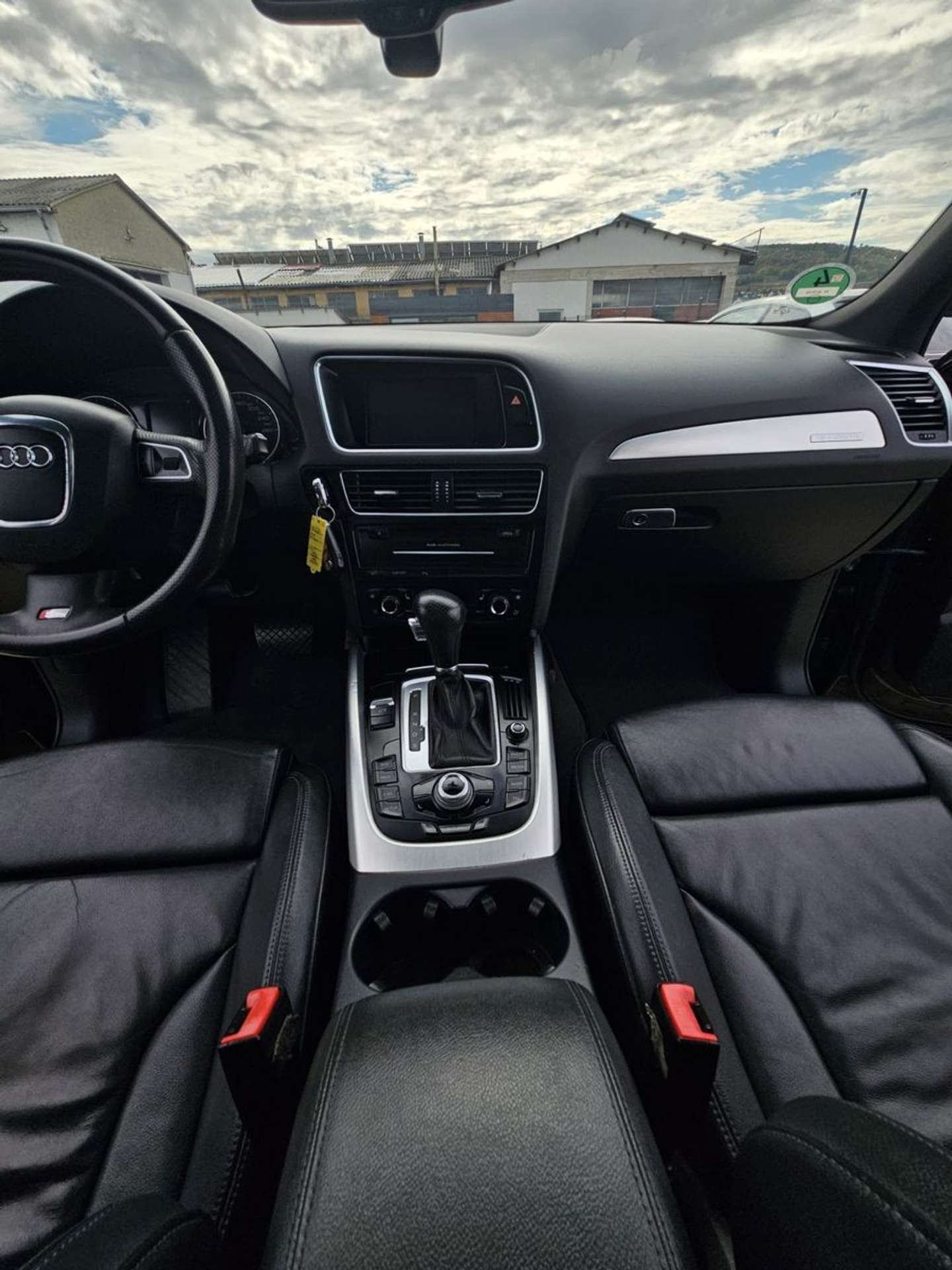 Audi - Q5