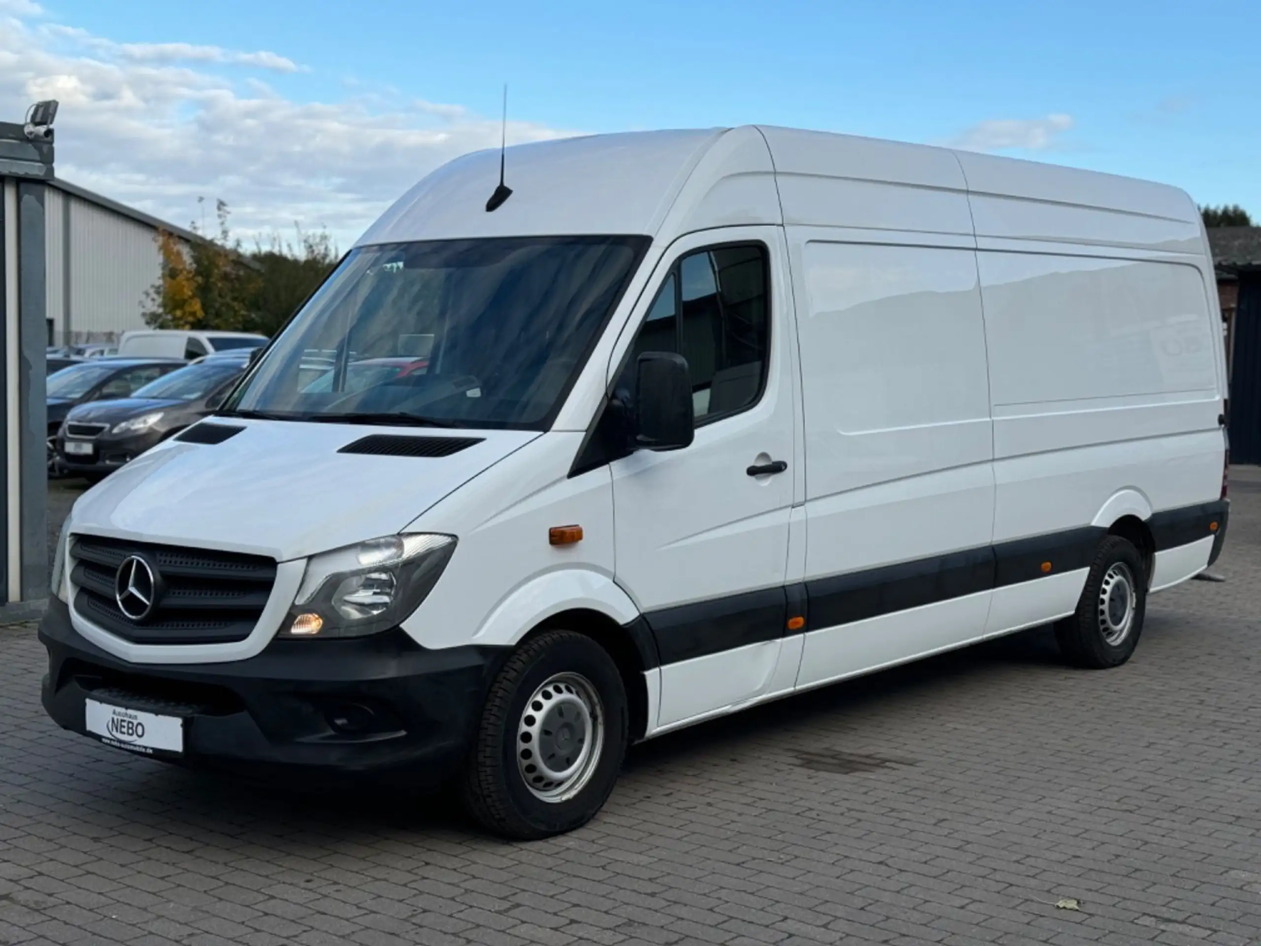 Mercedes-Benz - Sprinter