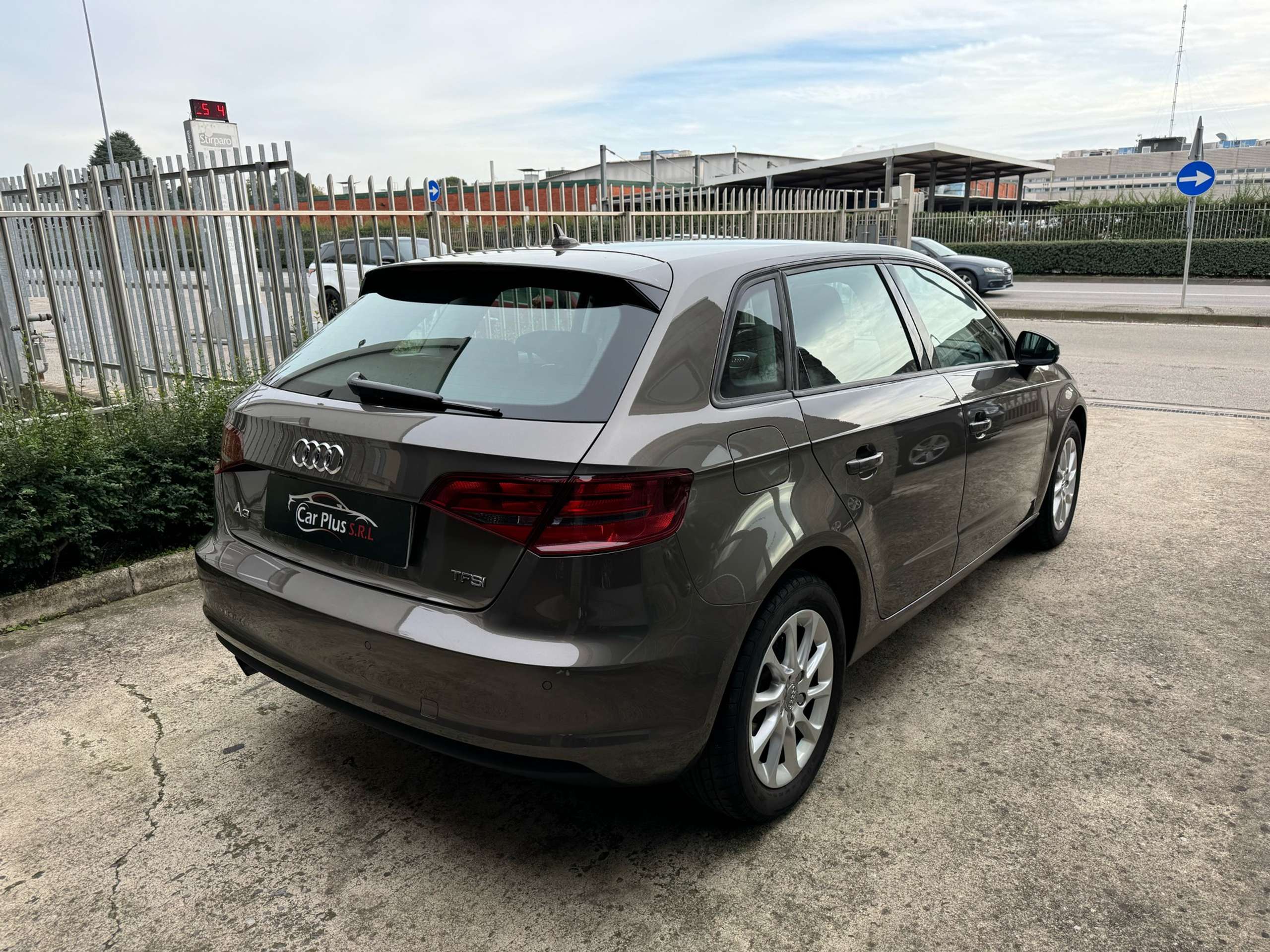 Audi - A3