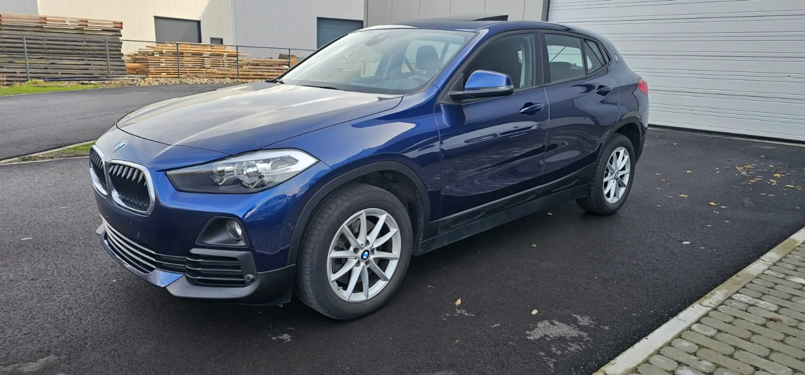 BMW - X2