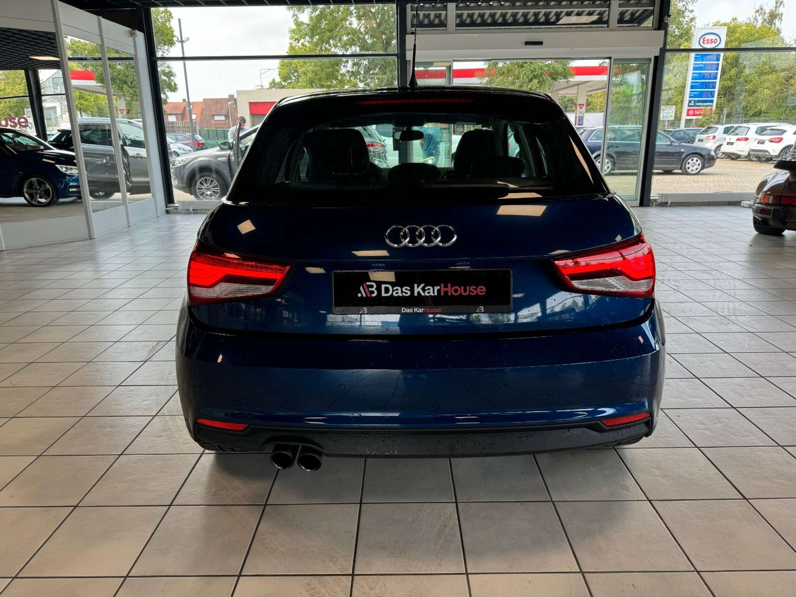 Audi - A1