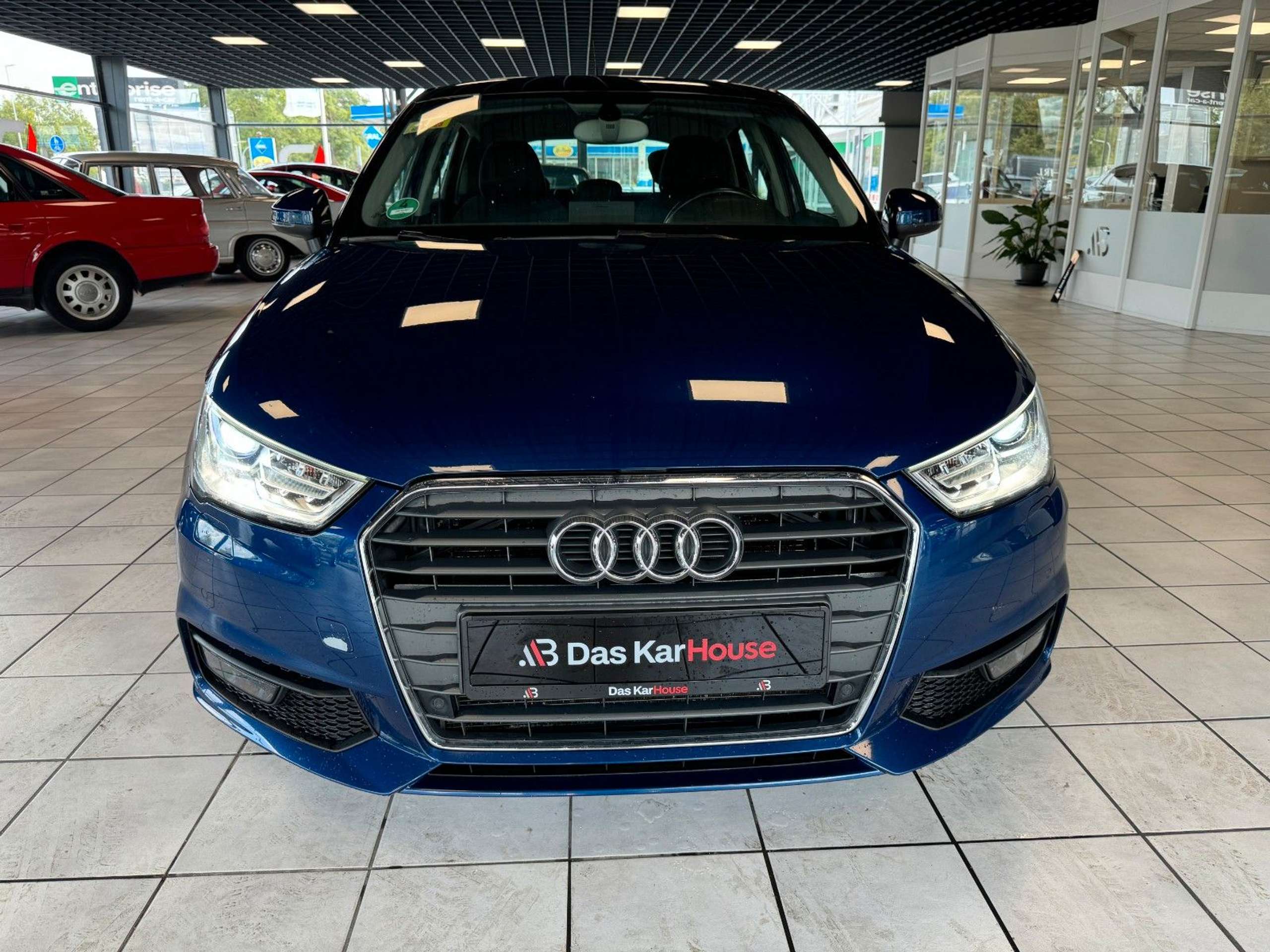 Audi - A1