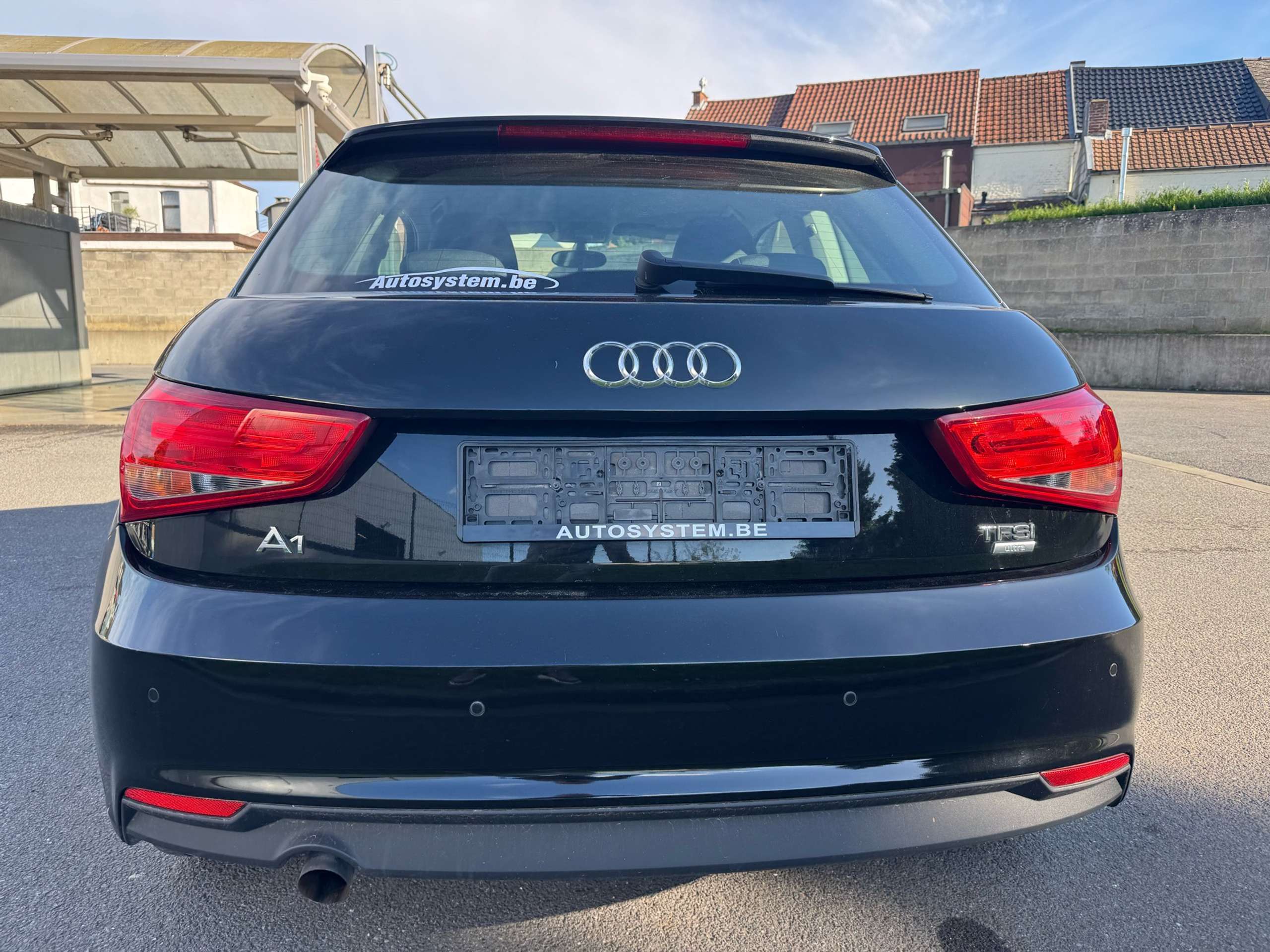 Audi - A1