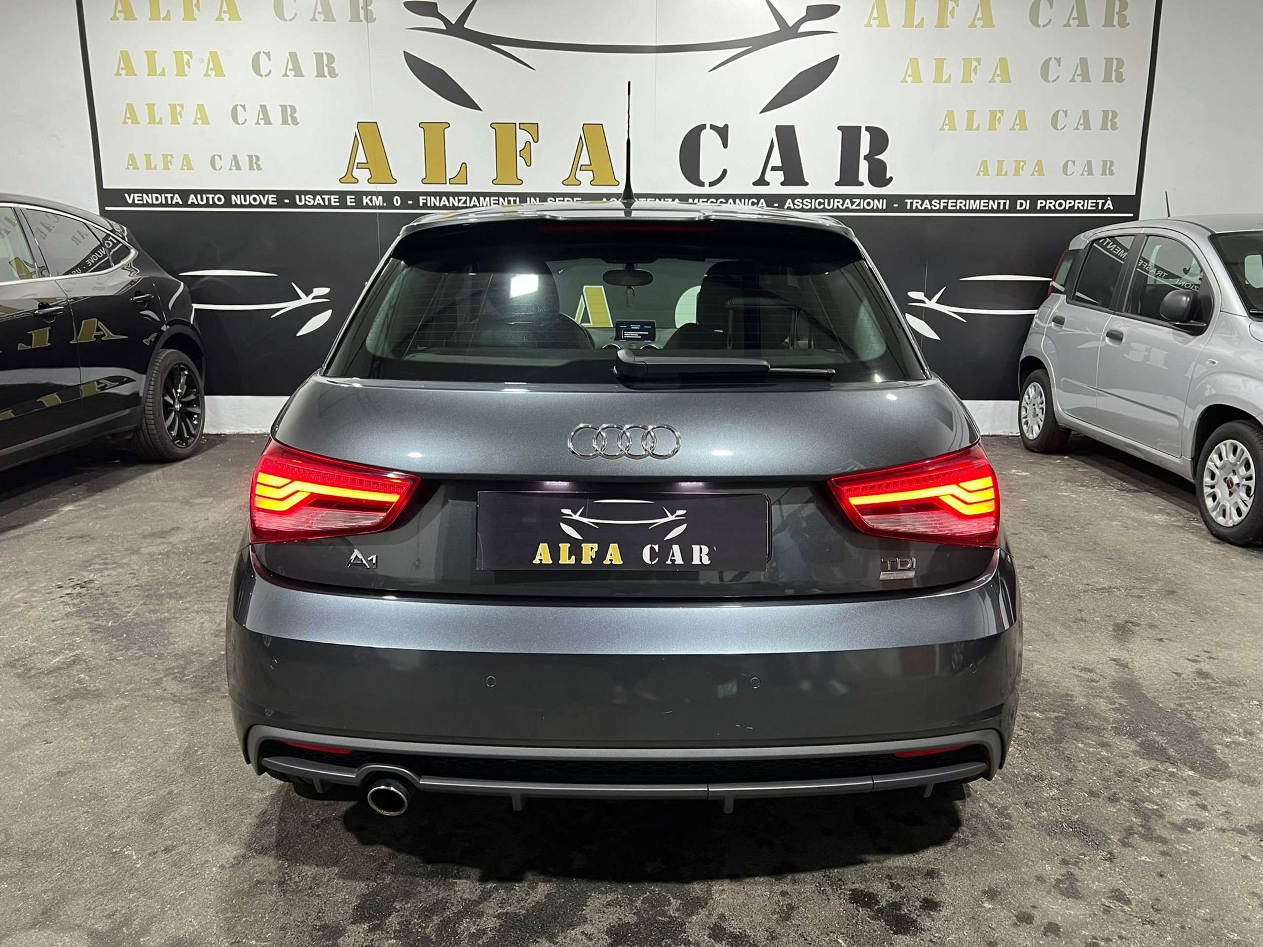 Audi - A1