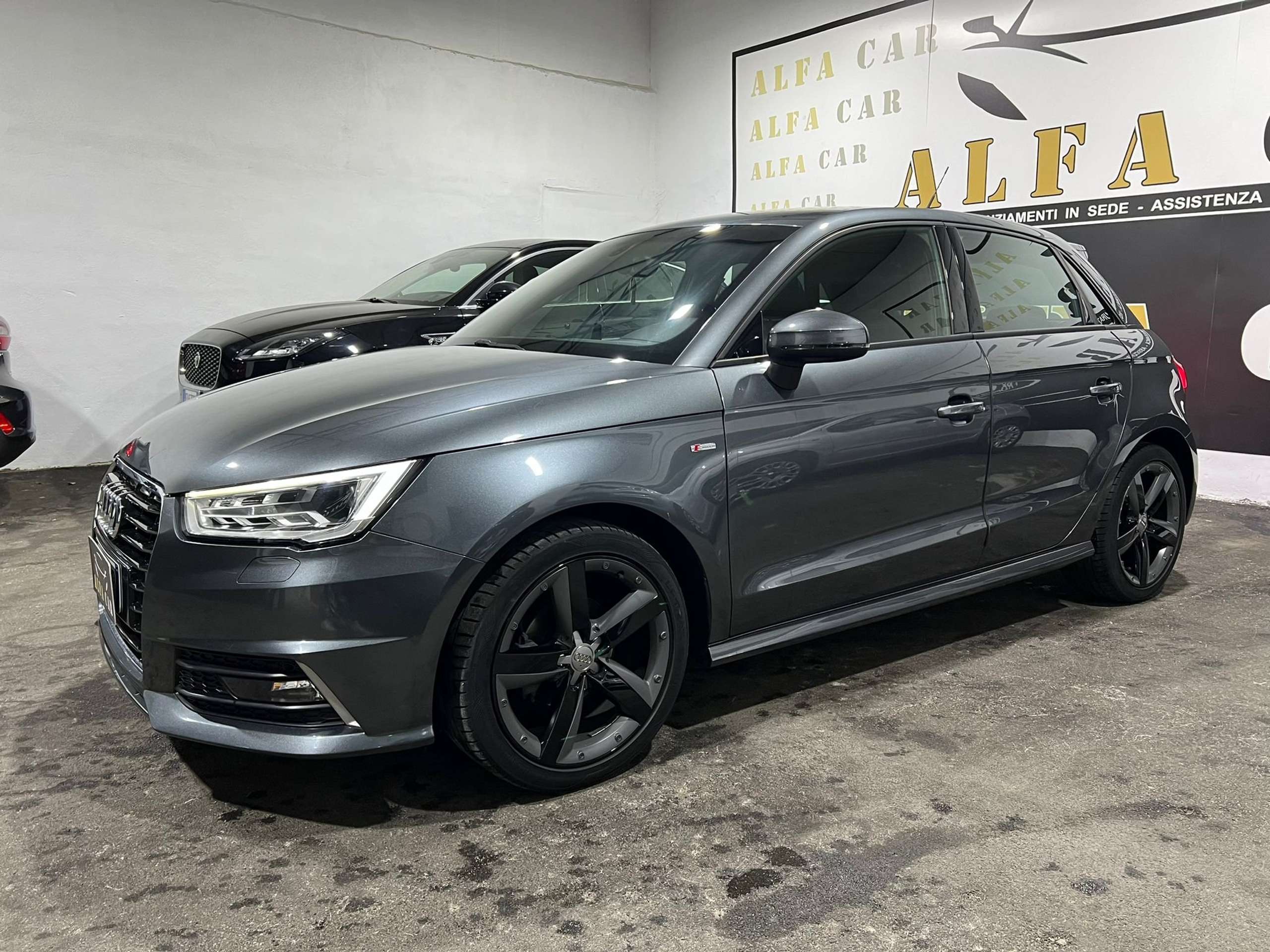 Audi - A1