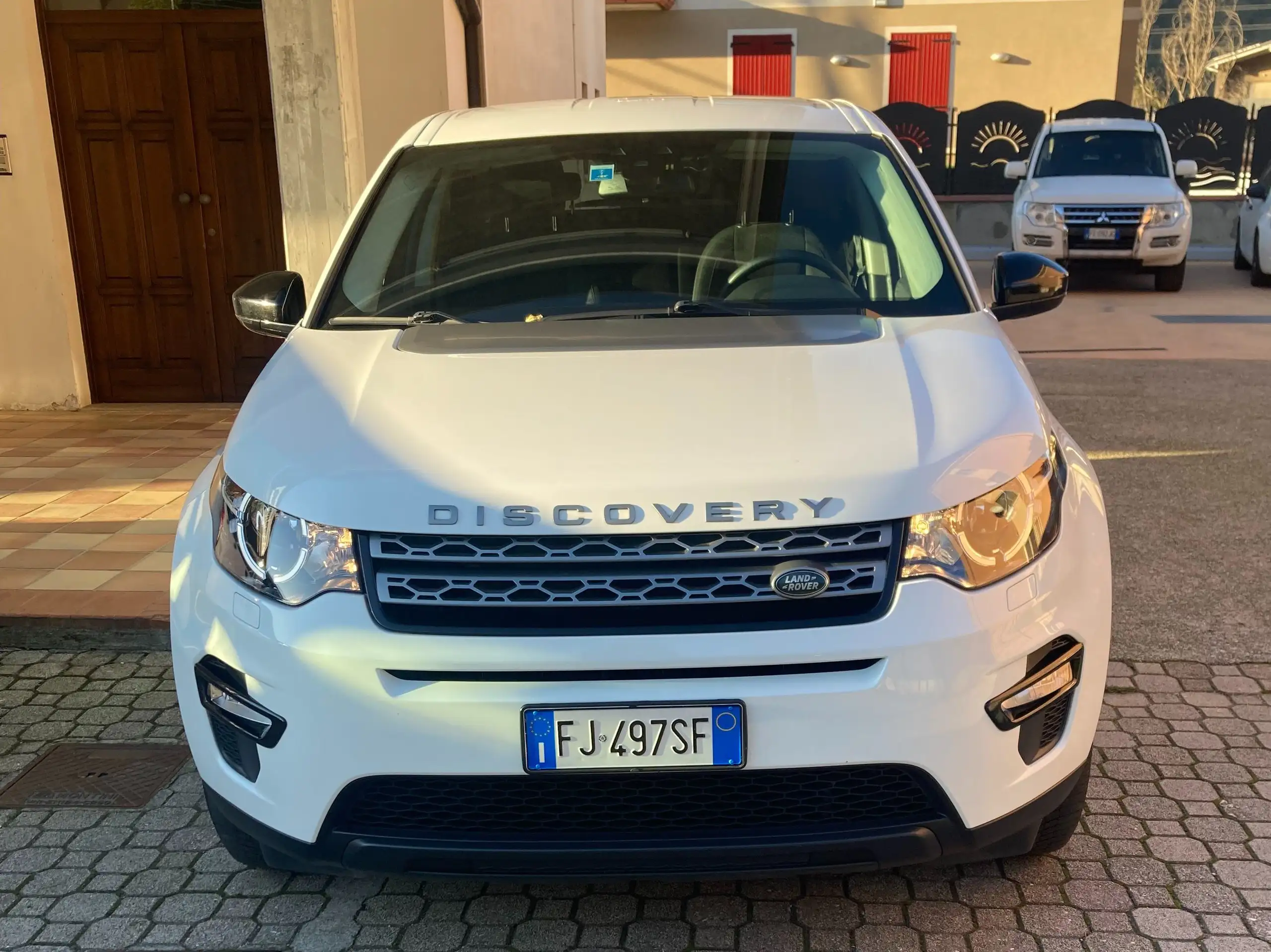 Land Rover - Discovery Sport