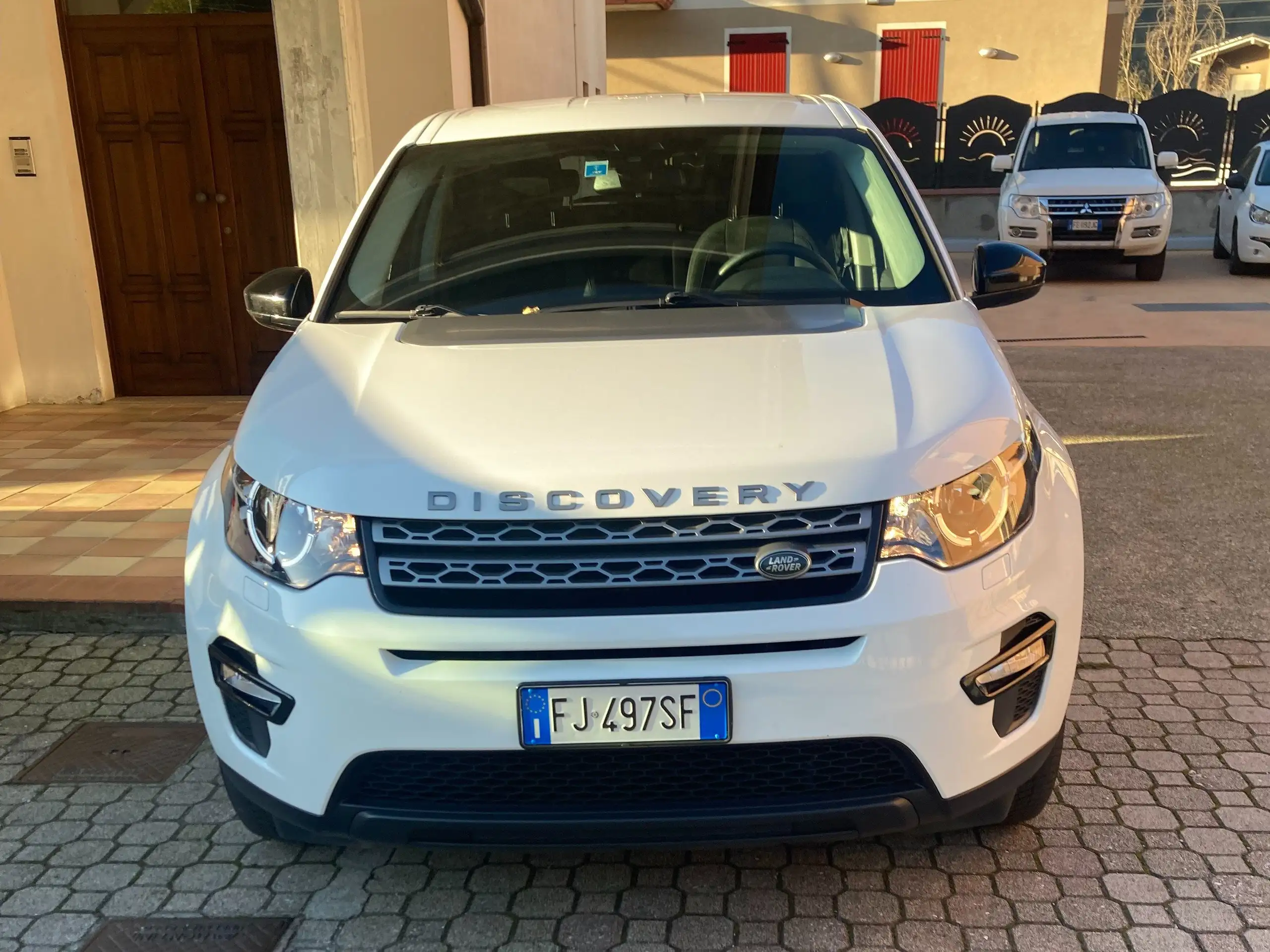 Land Rover - Discovery Sport