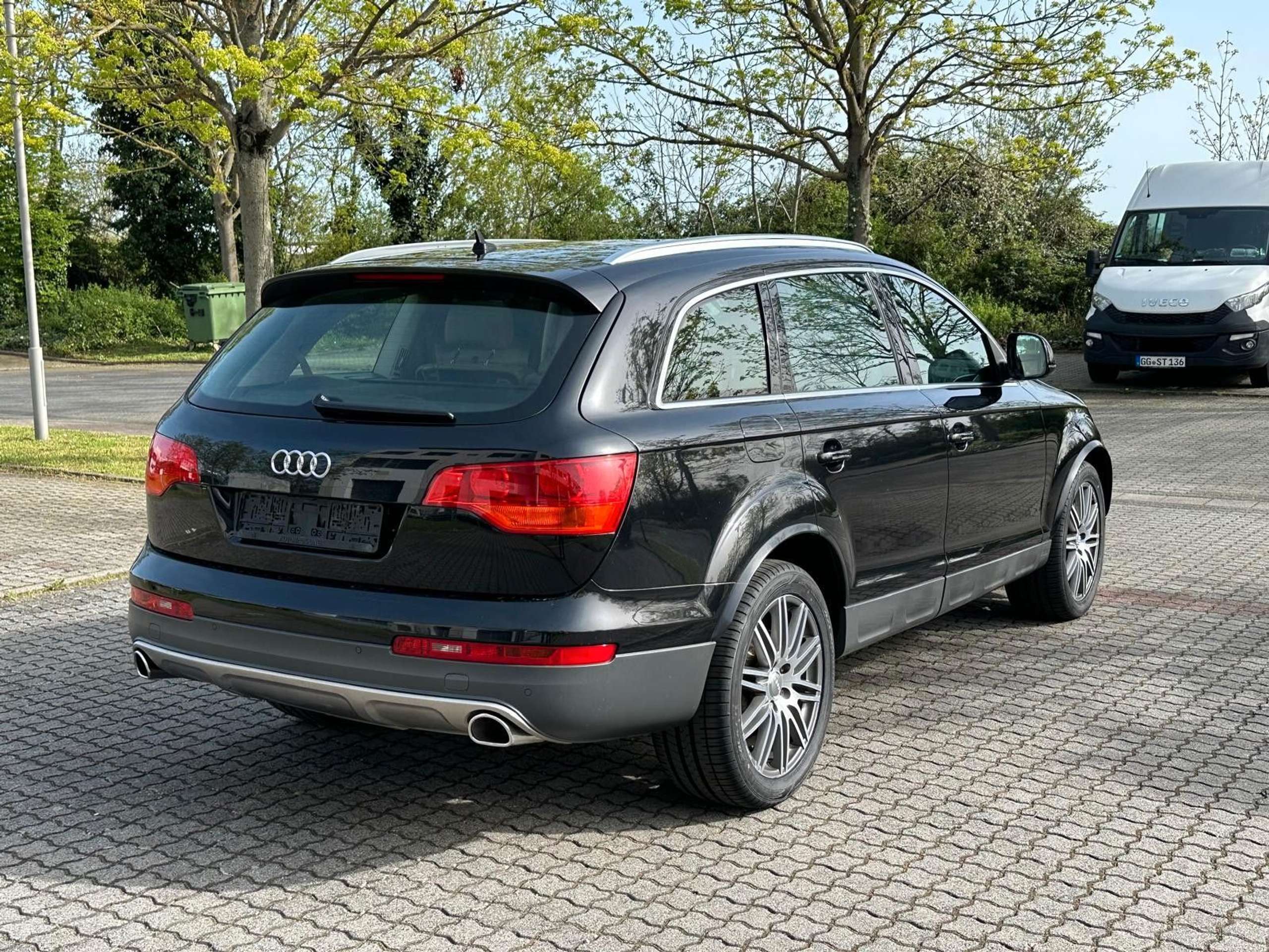 Audi - Q7