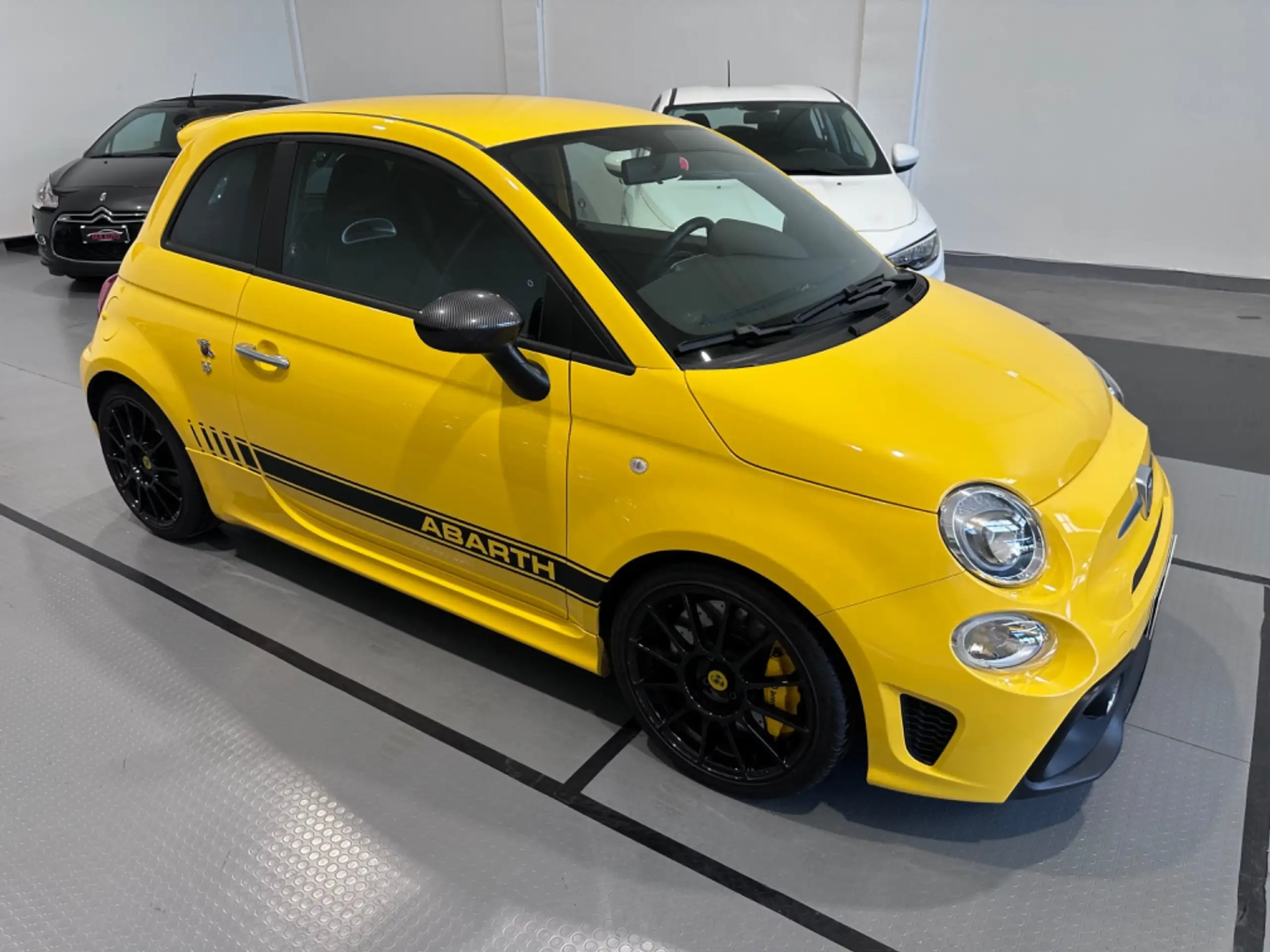 Abarth - 595