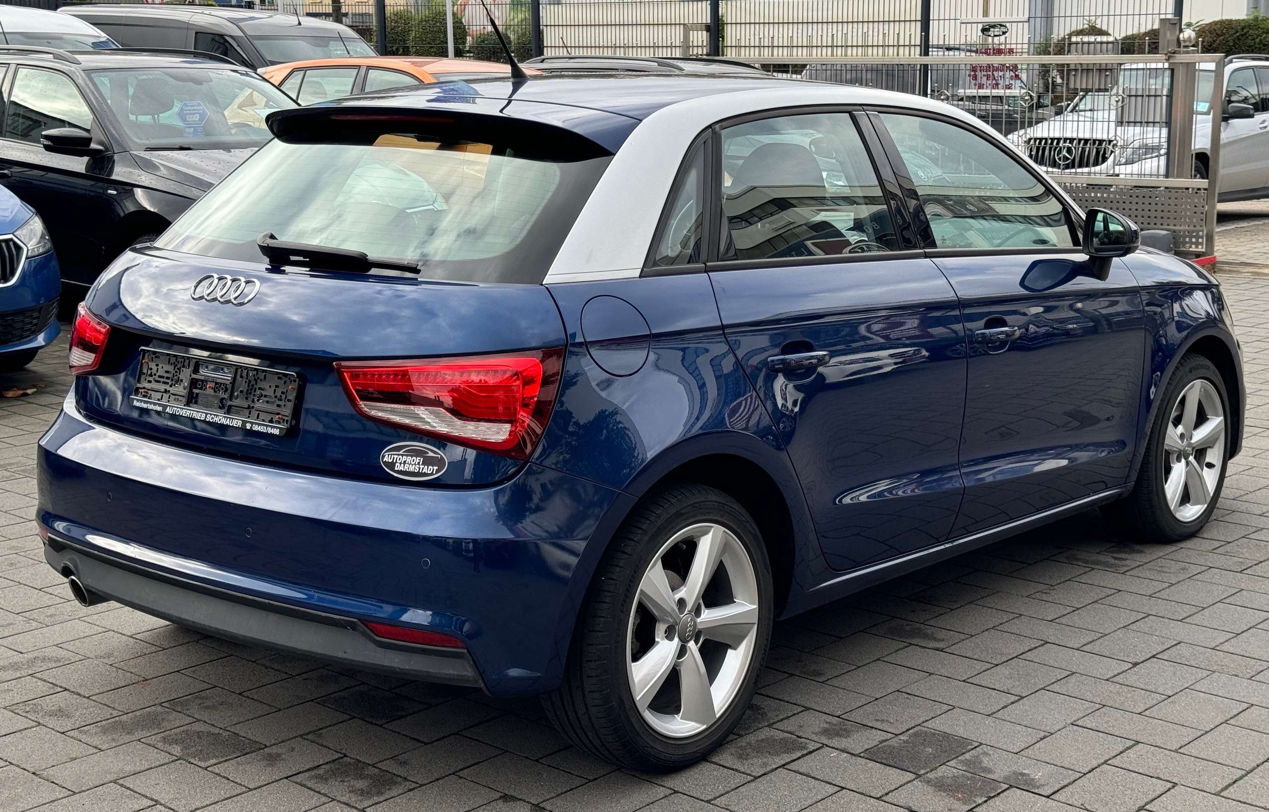 Audi - A1