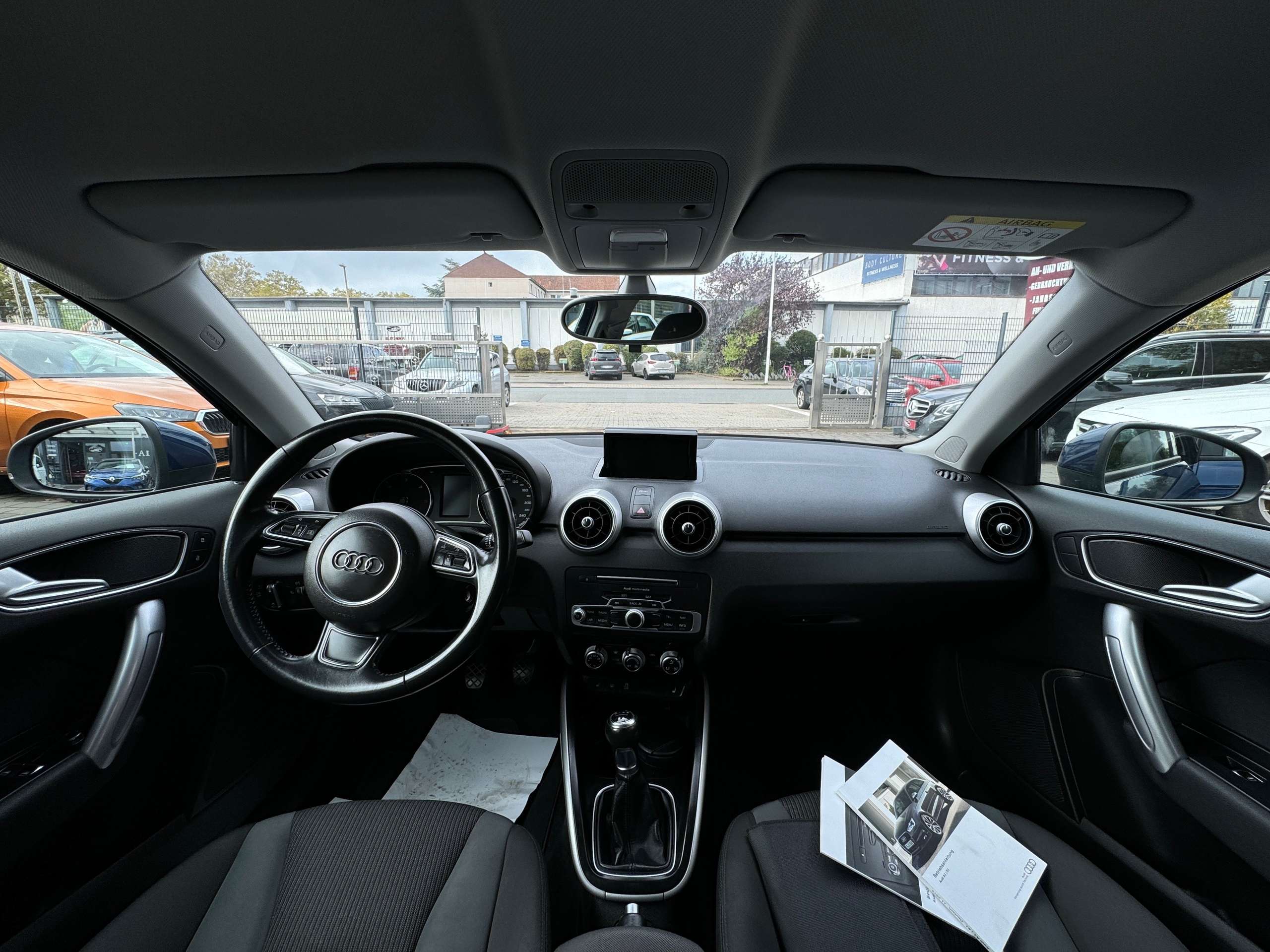 Audi - A1