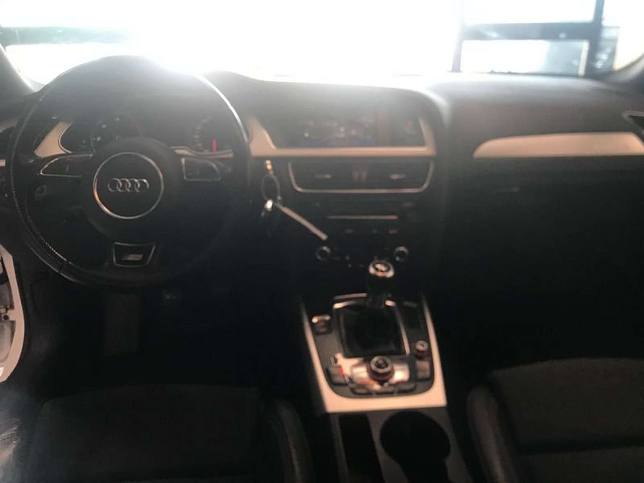 Audi - A4