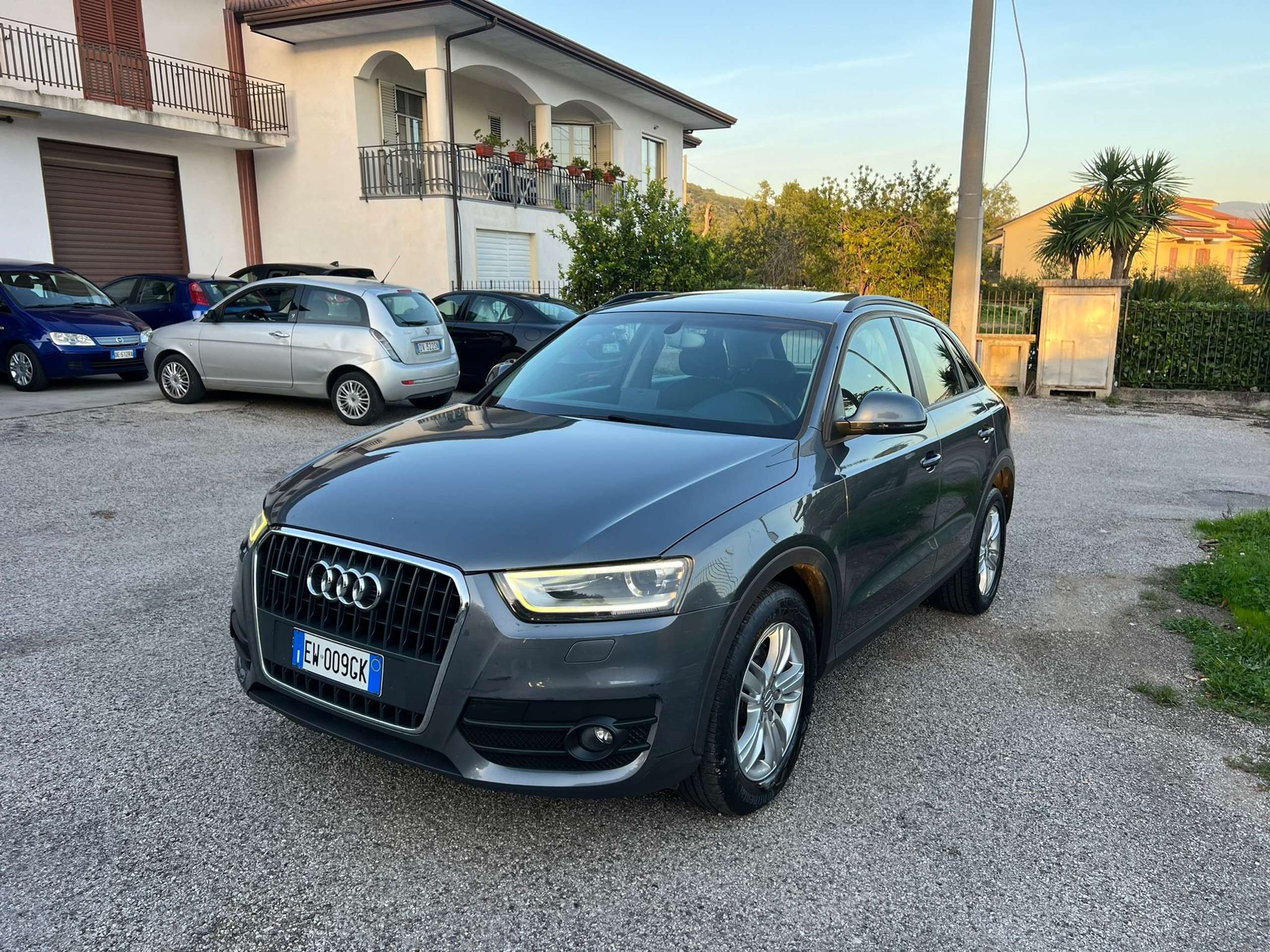 Audi - Q3