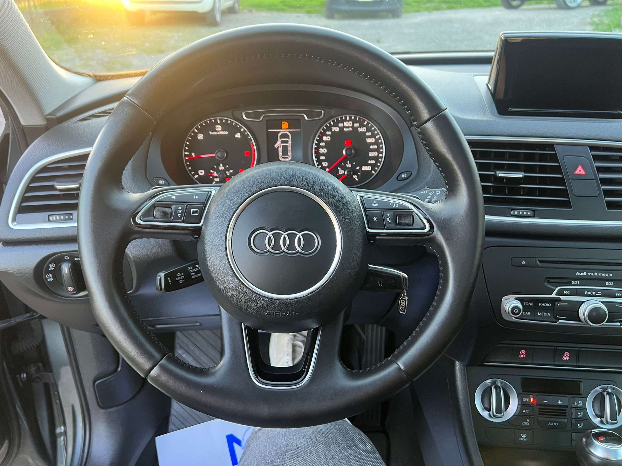 Audi - Q3