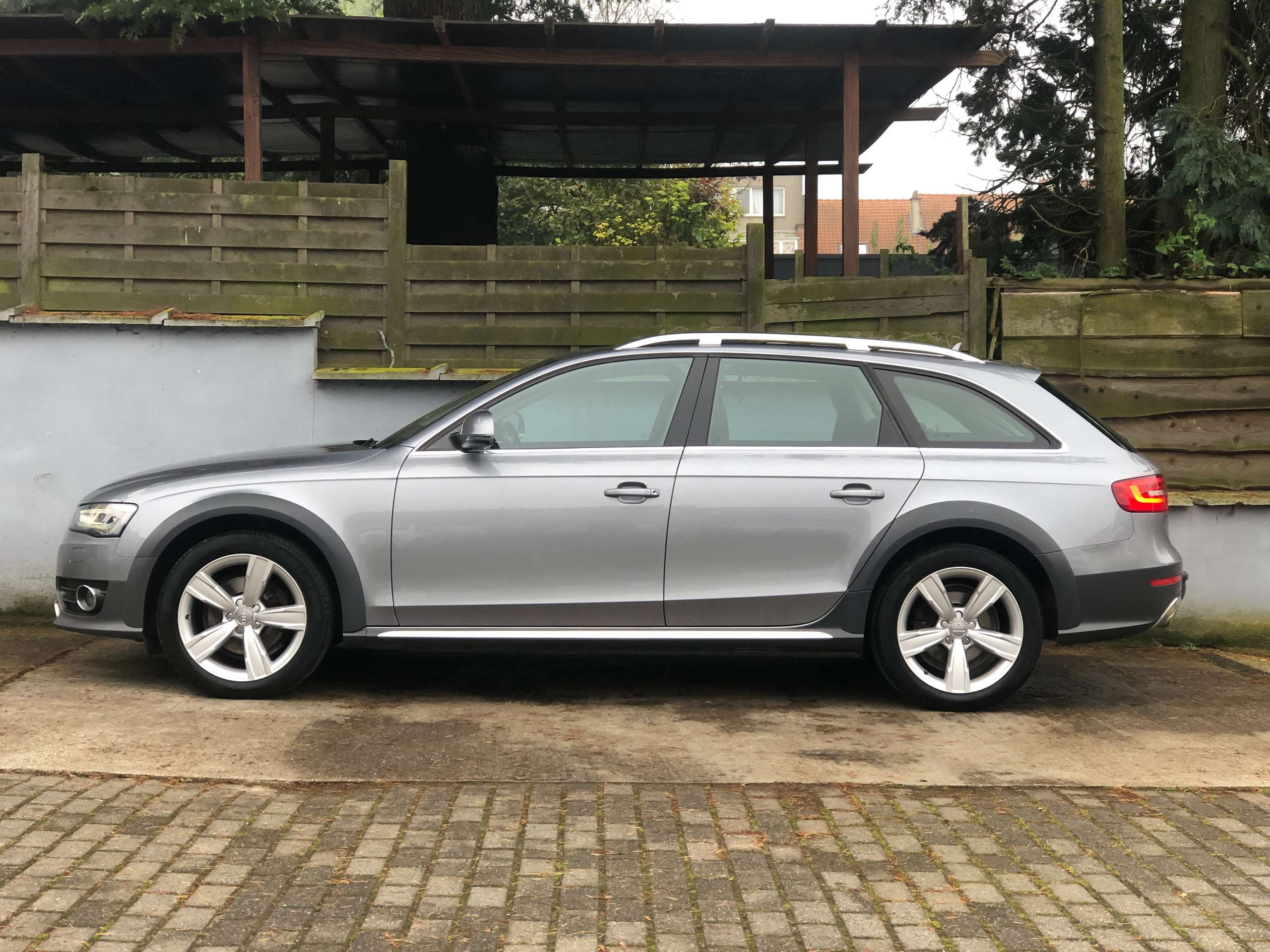 Audi - A4 allroad